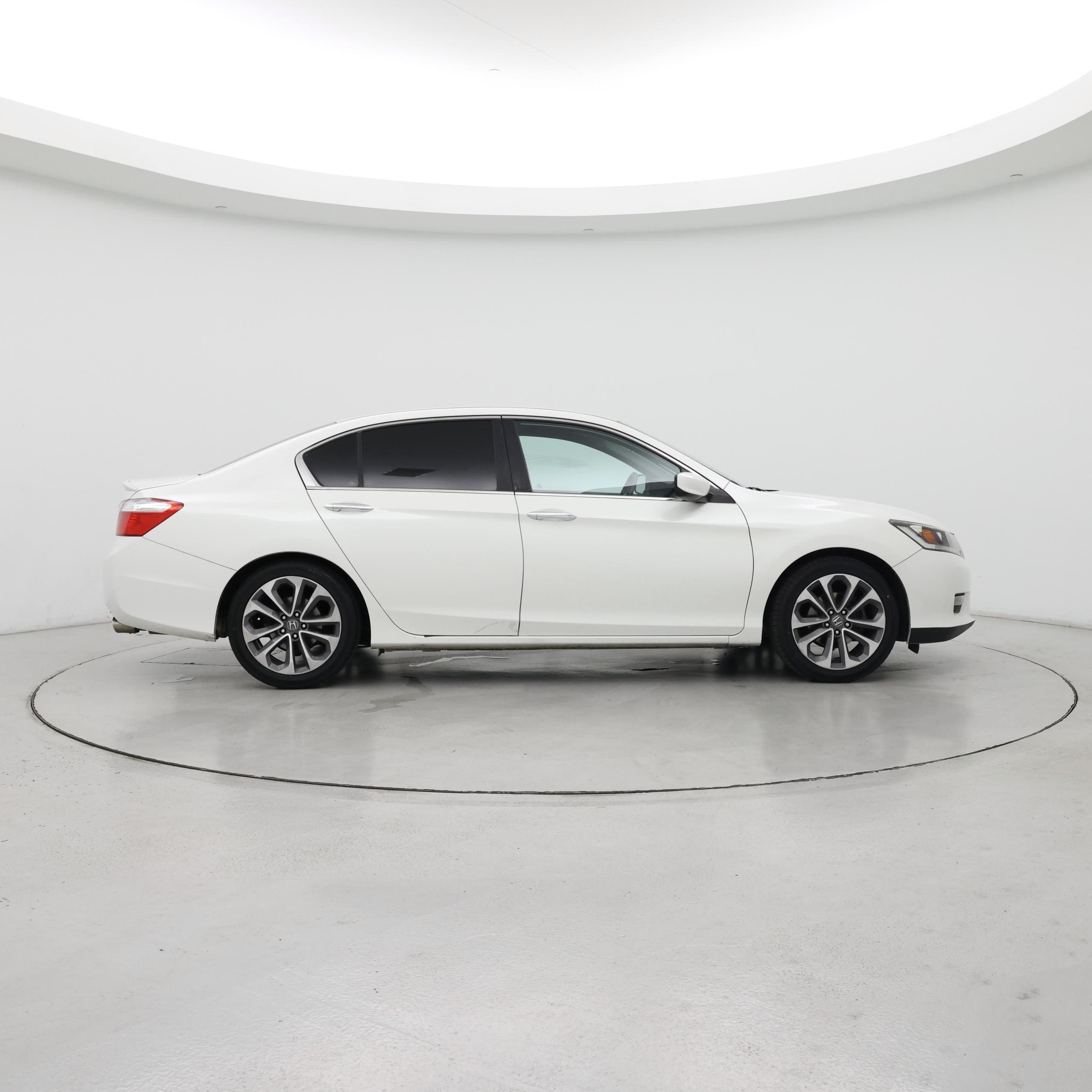 Thumbnail: 2015 Honda Accord - 7