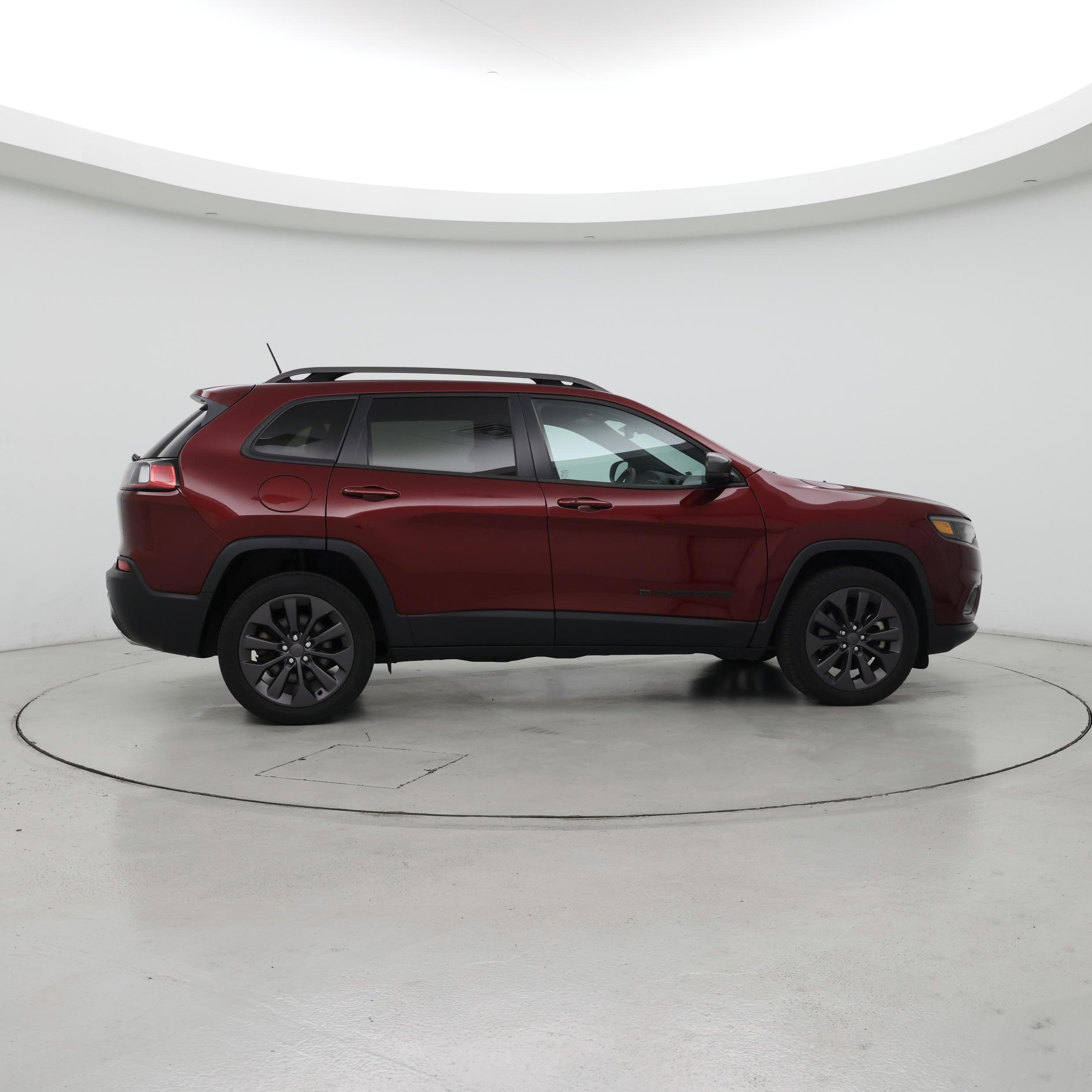 Thumbnail: 2021 Jeep Cherokee - 7
