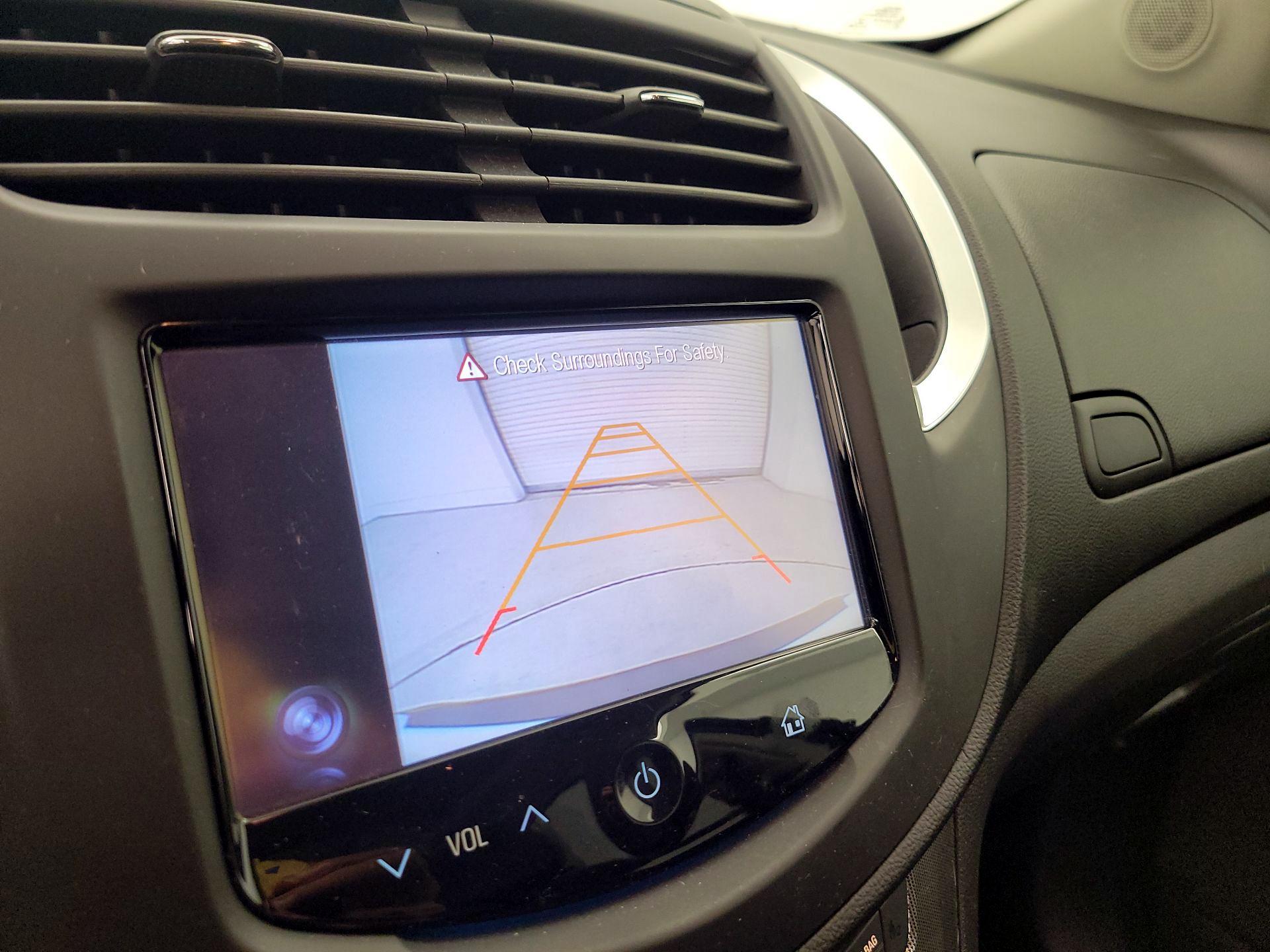 Thumbnail: 2015 Chevrolet Trax - 14