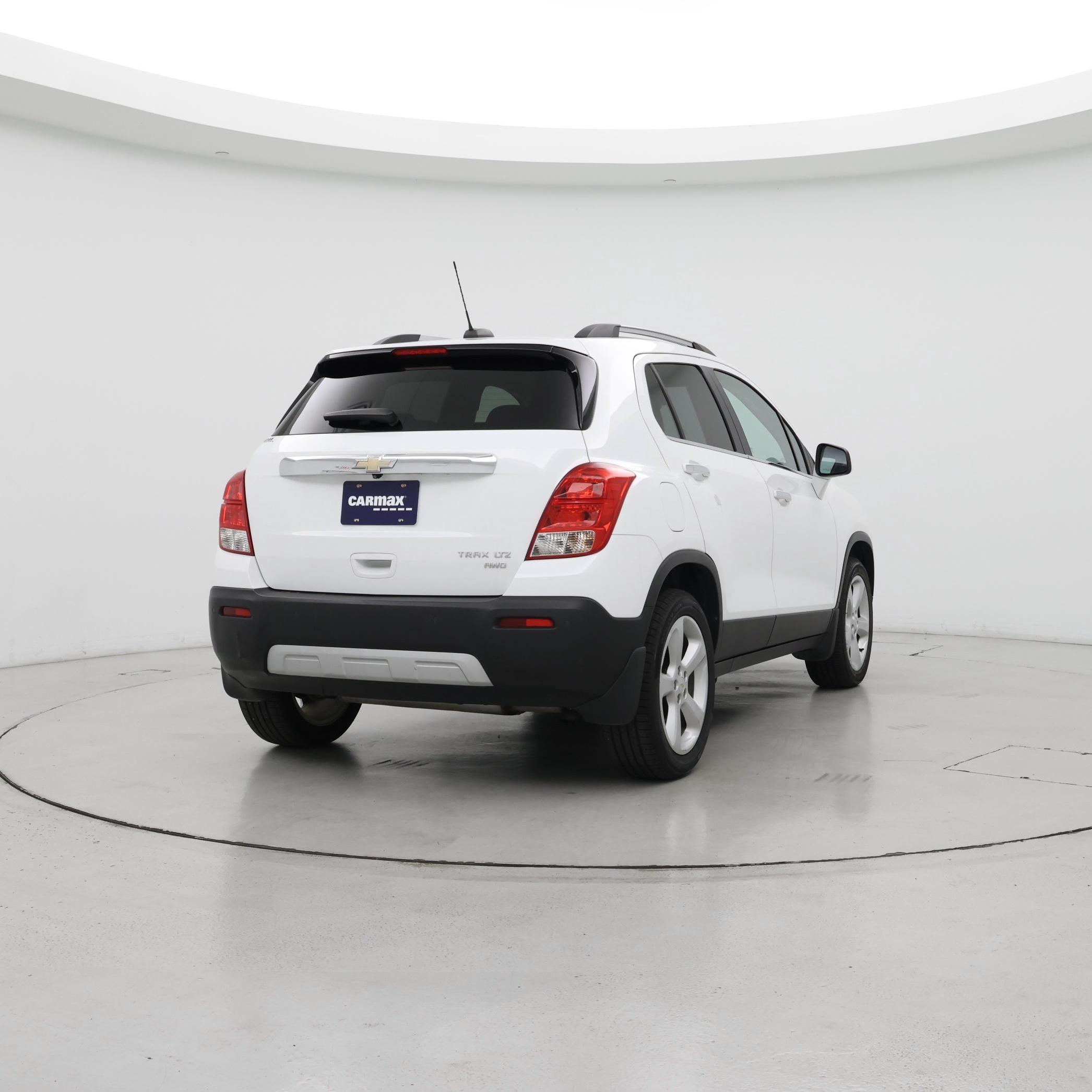 Thumbnail: 2015 Chevrolet Trax - 8