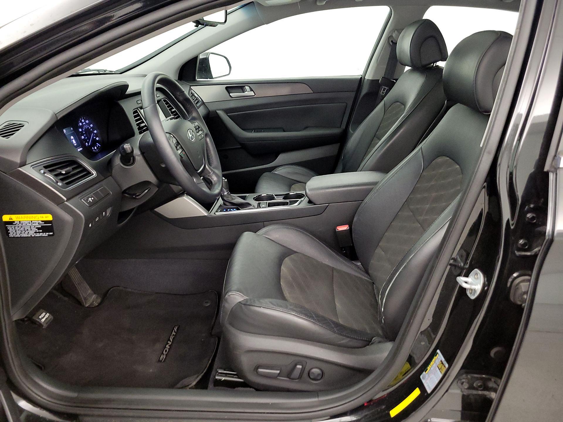 Thumbnail: 2017 Hyundai Sonata - 11