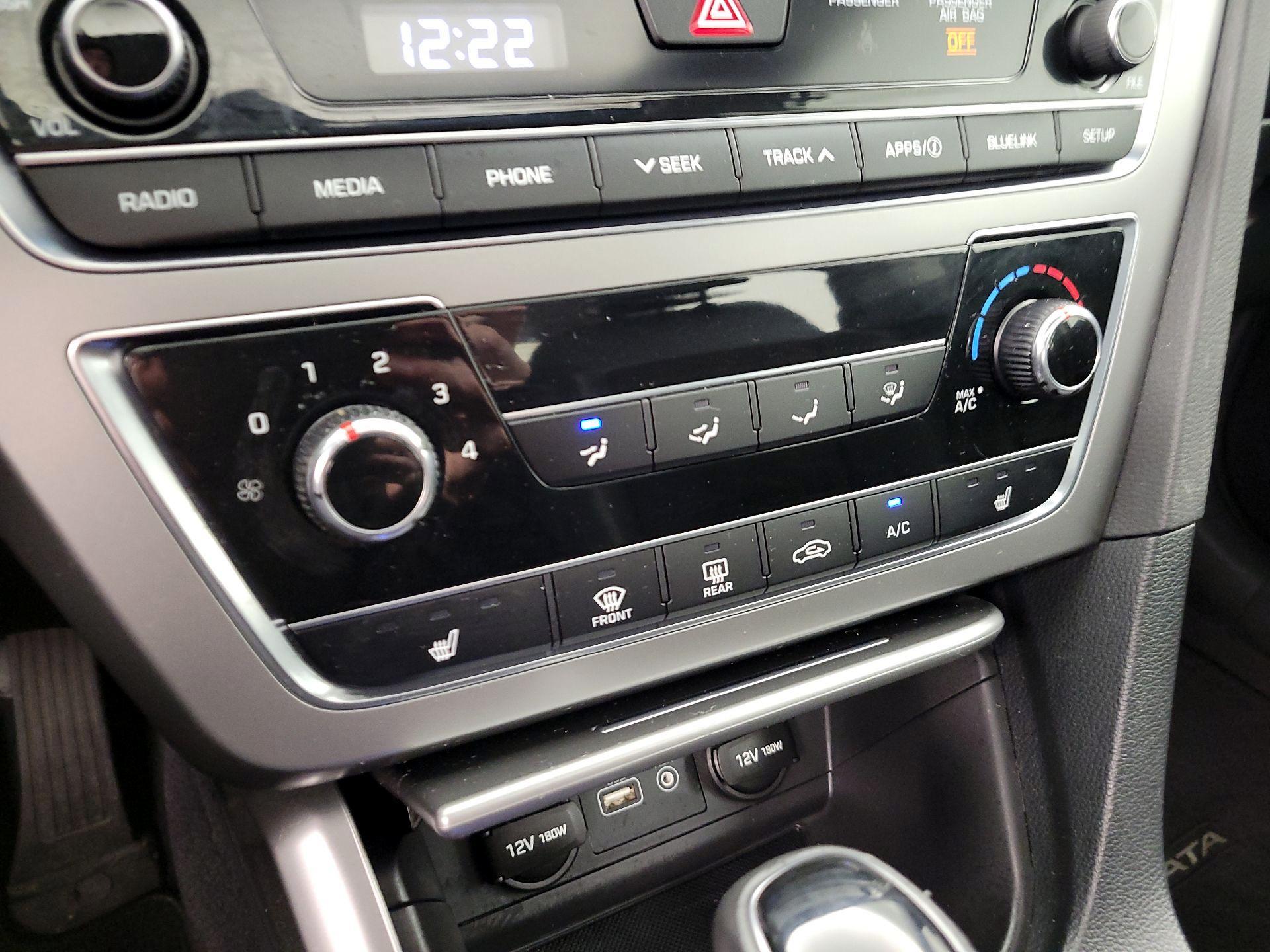 Thumbnail: 2017 Hyundai Sonata - 16