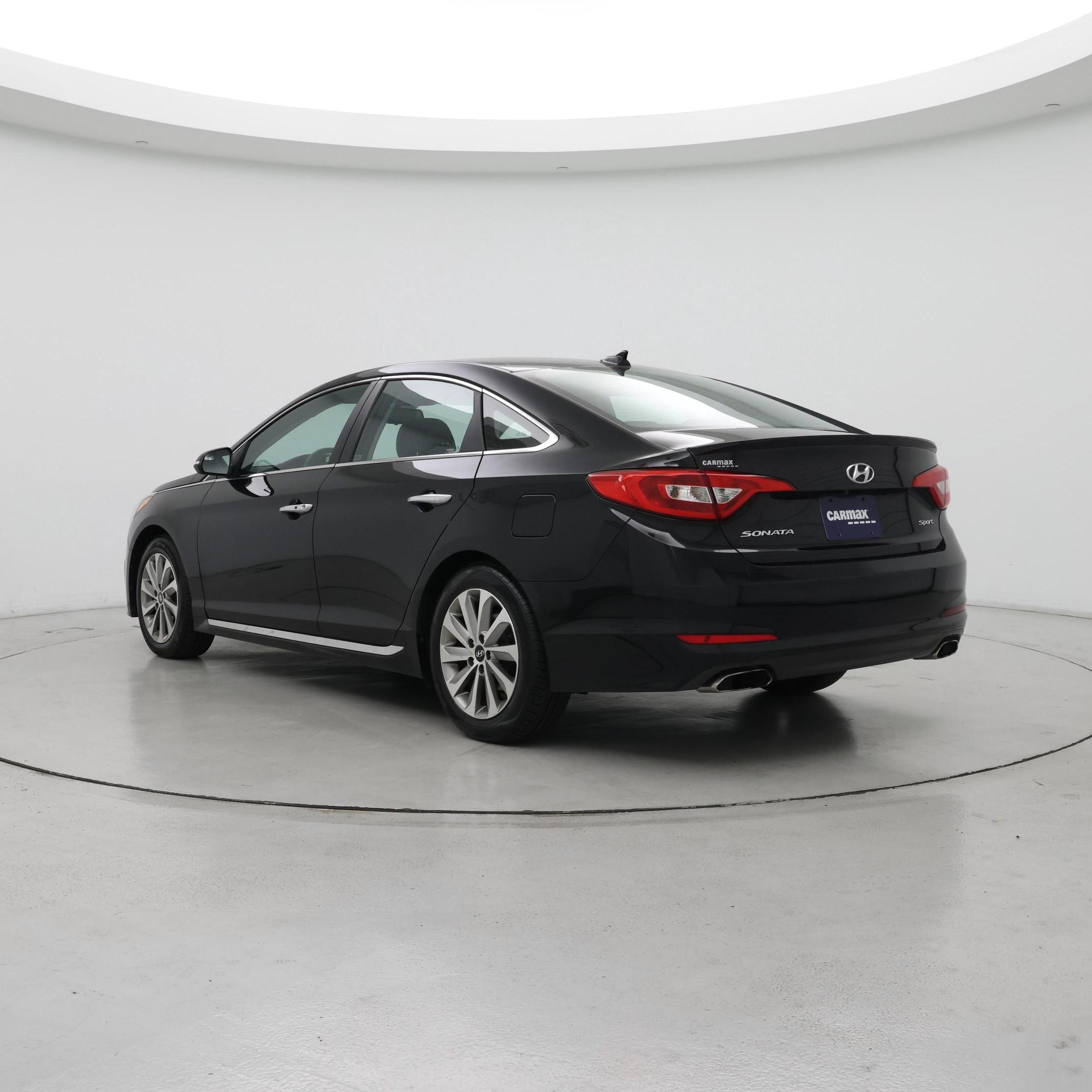 Thumbnail: 2017 Hyundai Sonata - 2