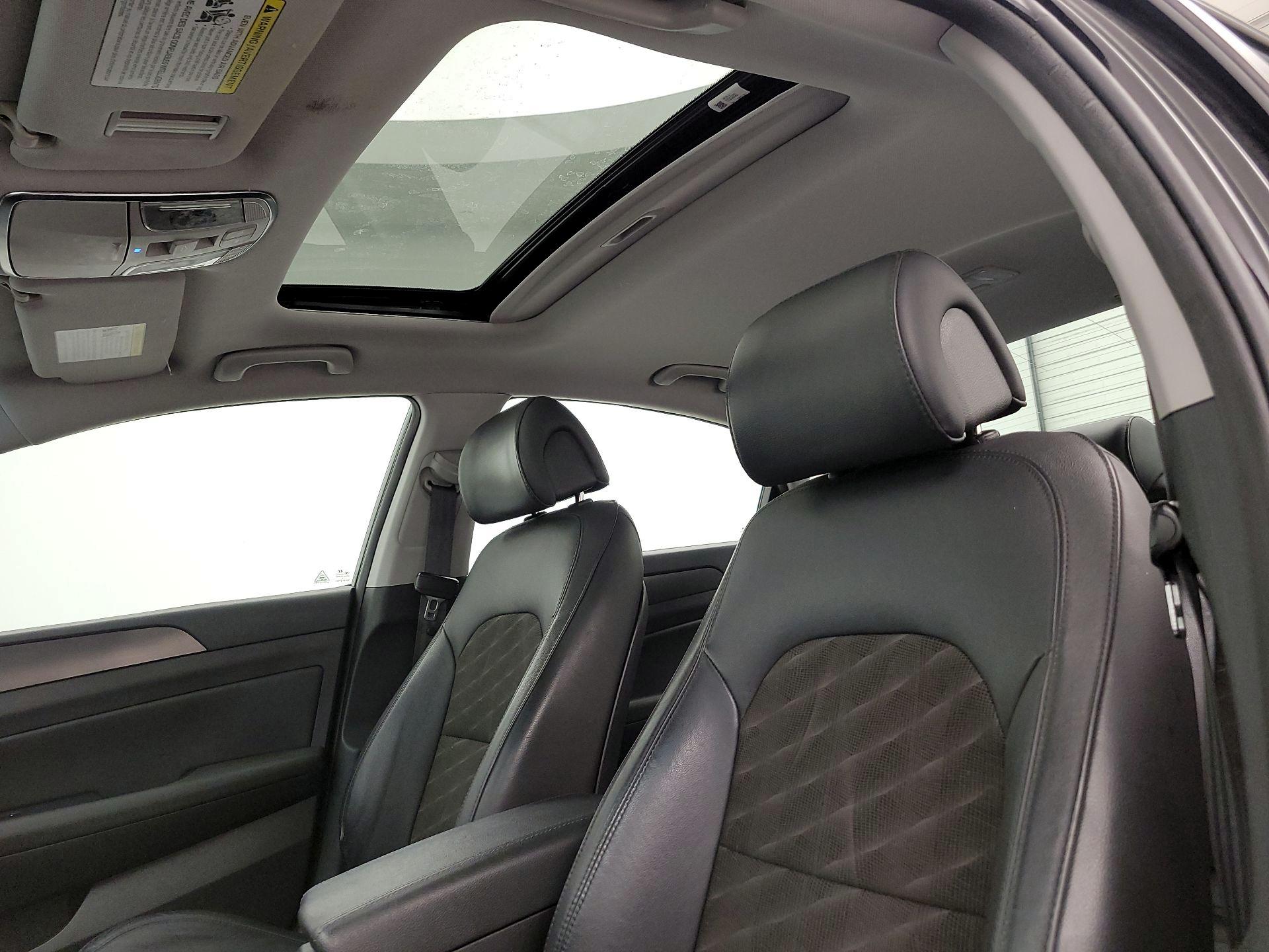 Thumbnail: 2017 Hyundai Sonata - 19