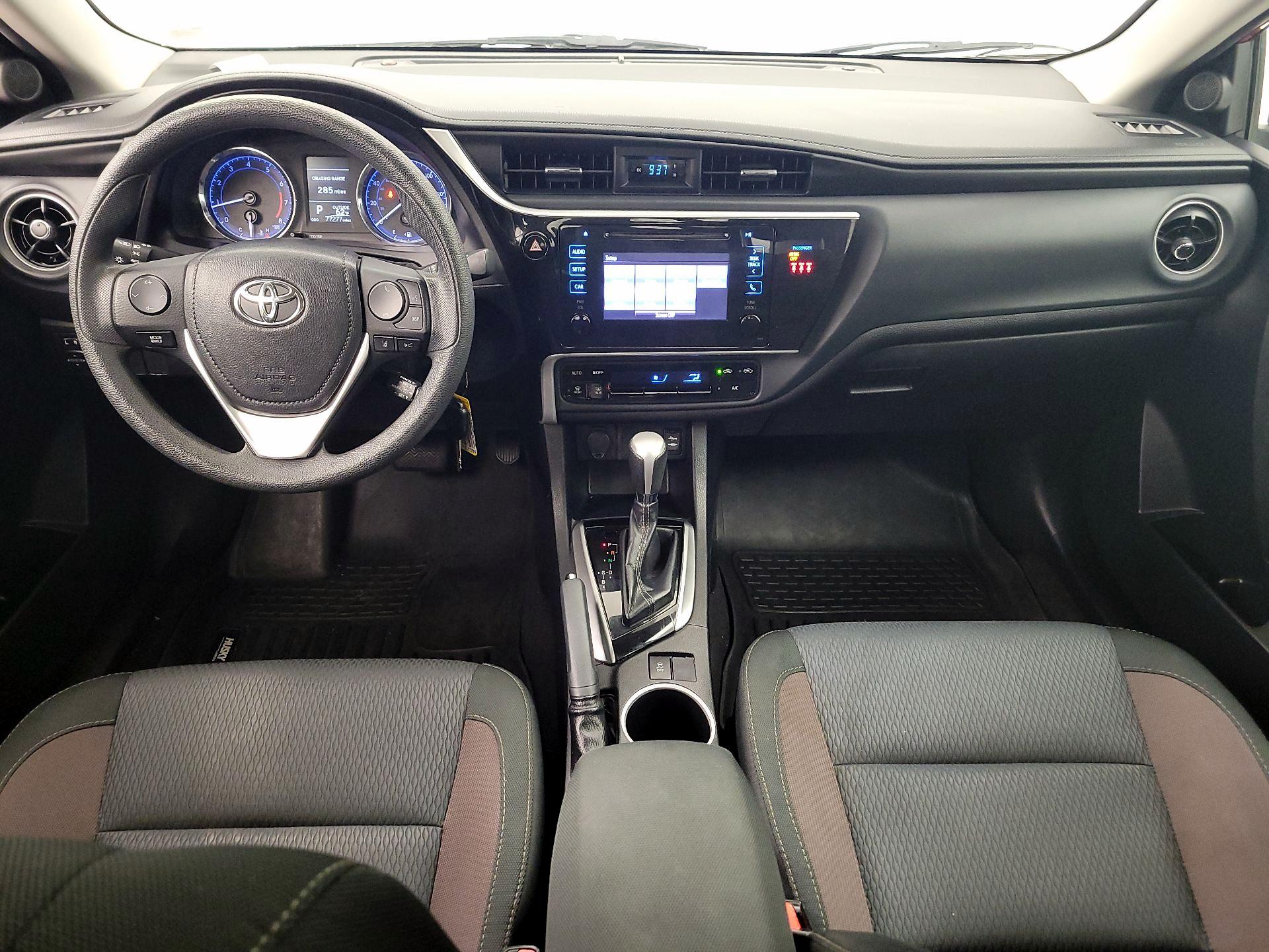 Thumbnail: 2018 Toyota Corolla - 9