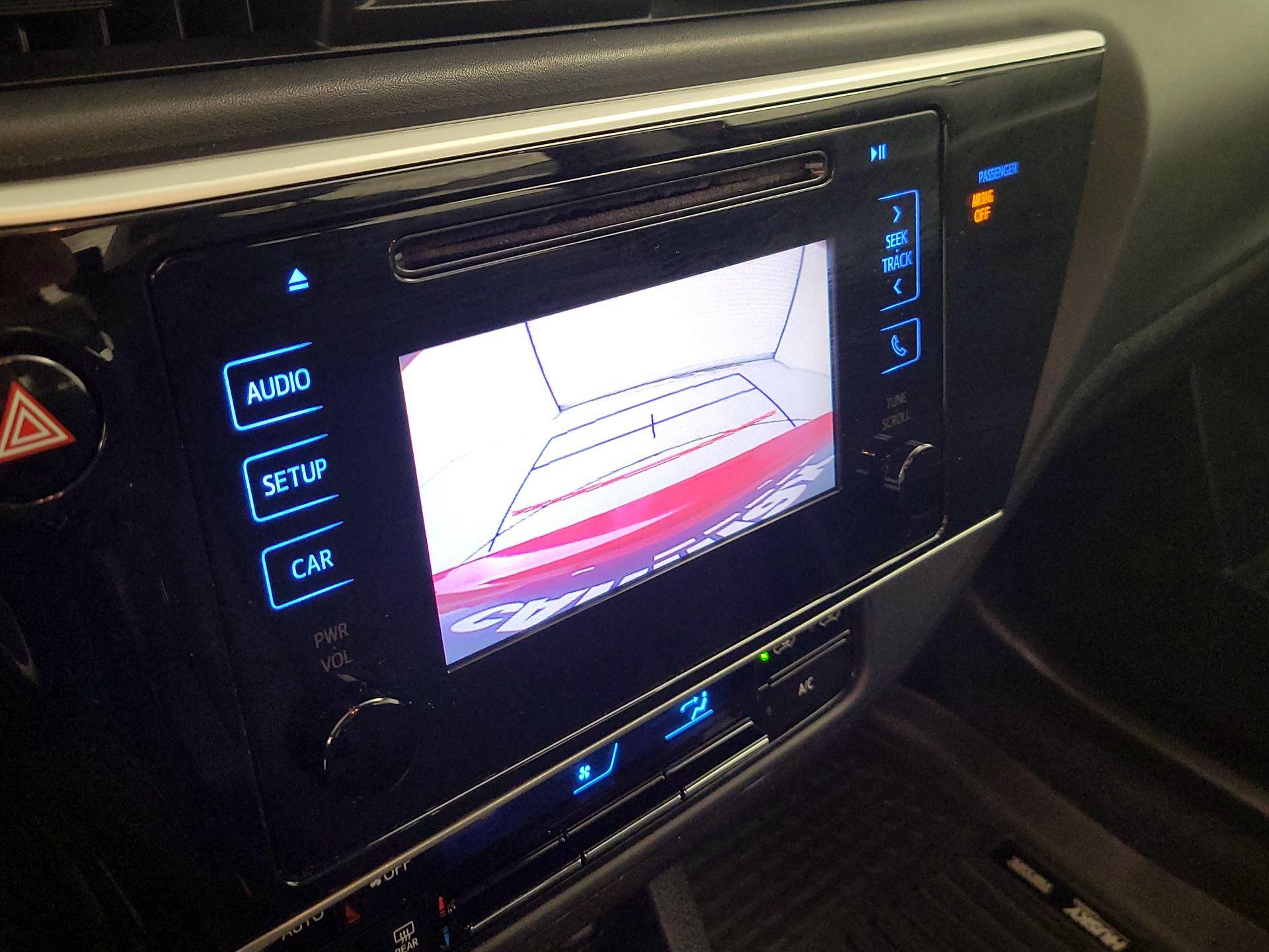 Thumbnail: 2018 Toyota Corolla - 14