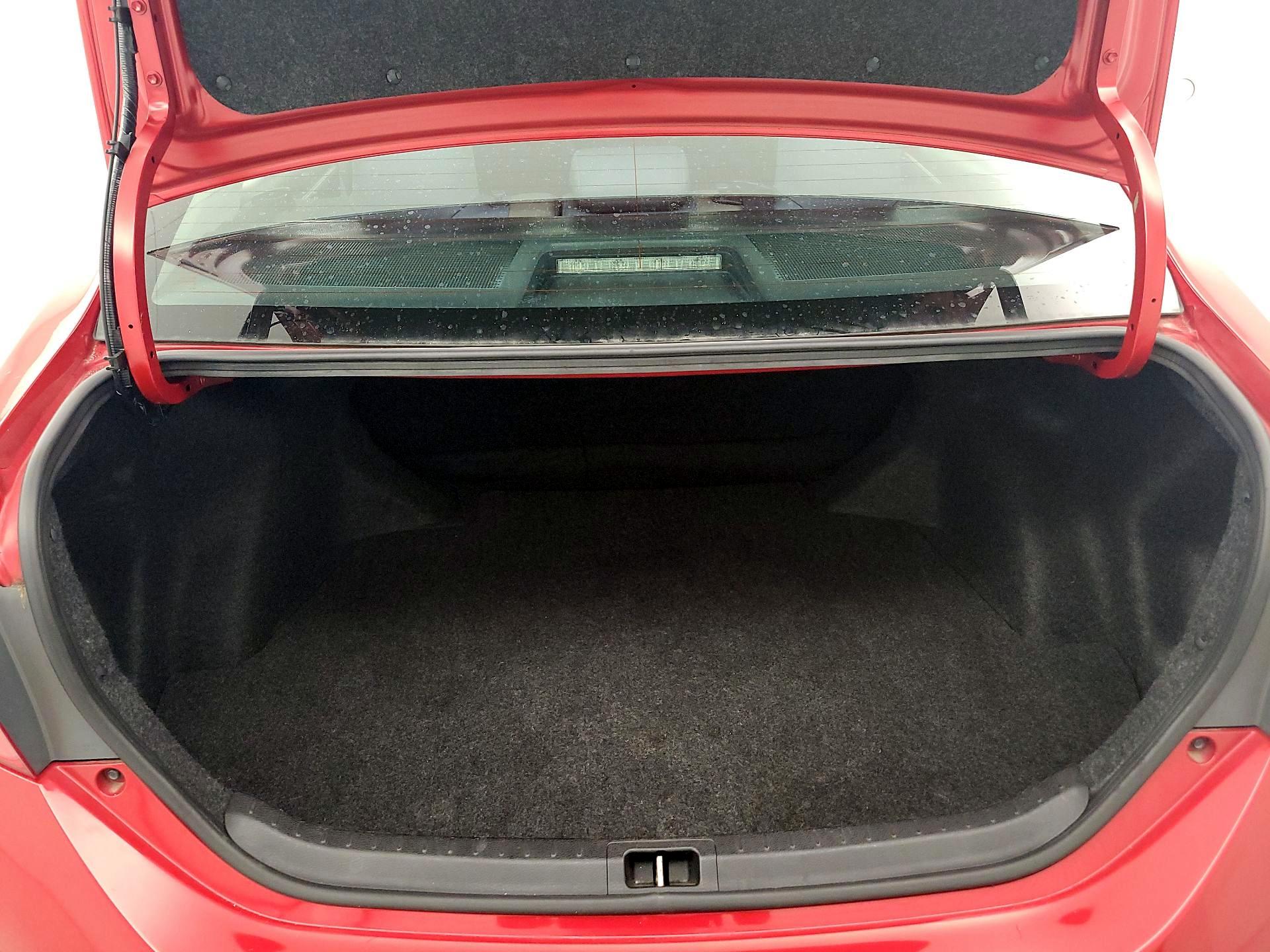 Thumbnail: 2018 Toyota Corolla - 20