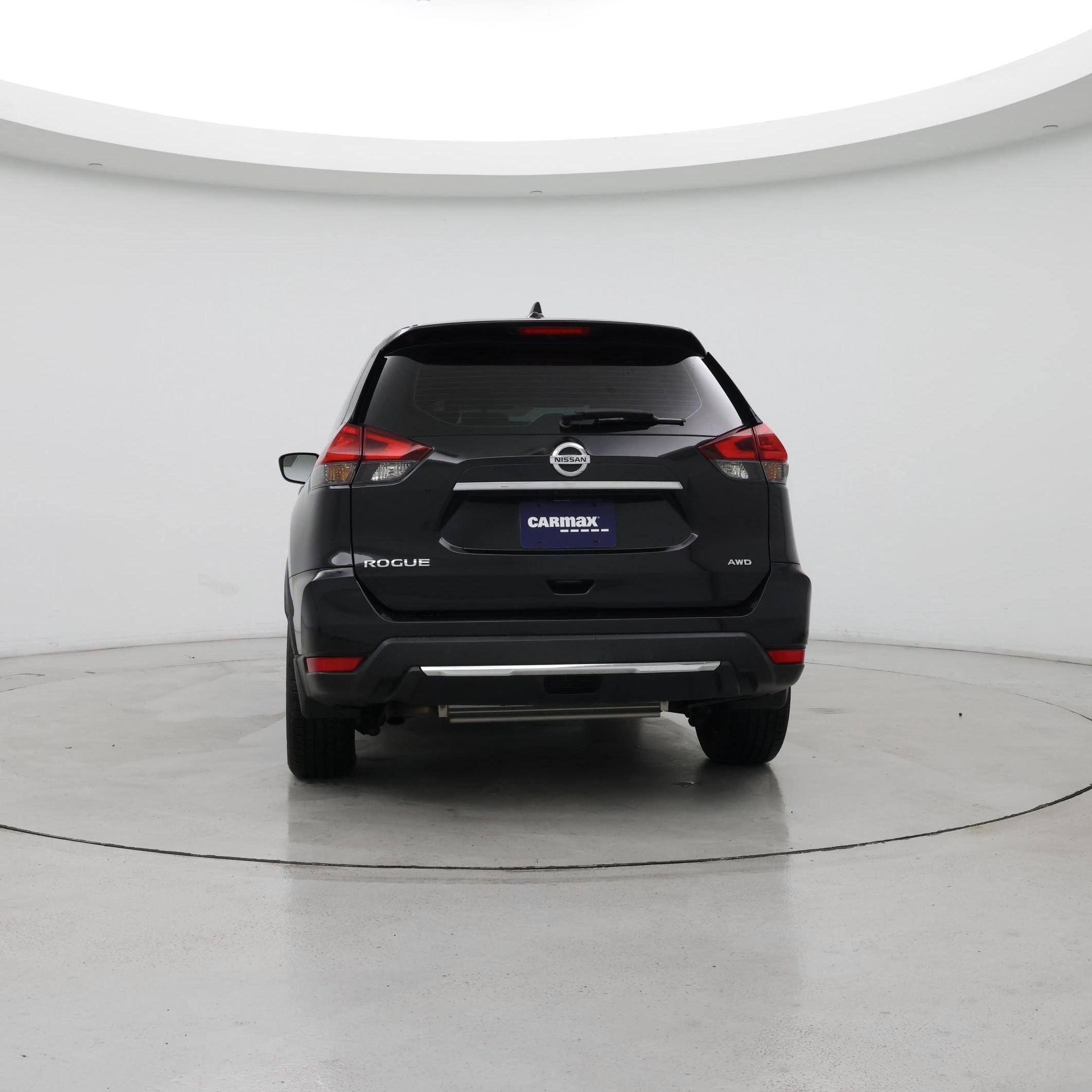 Thumbnail: 2017 Nissan Rogue - 6