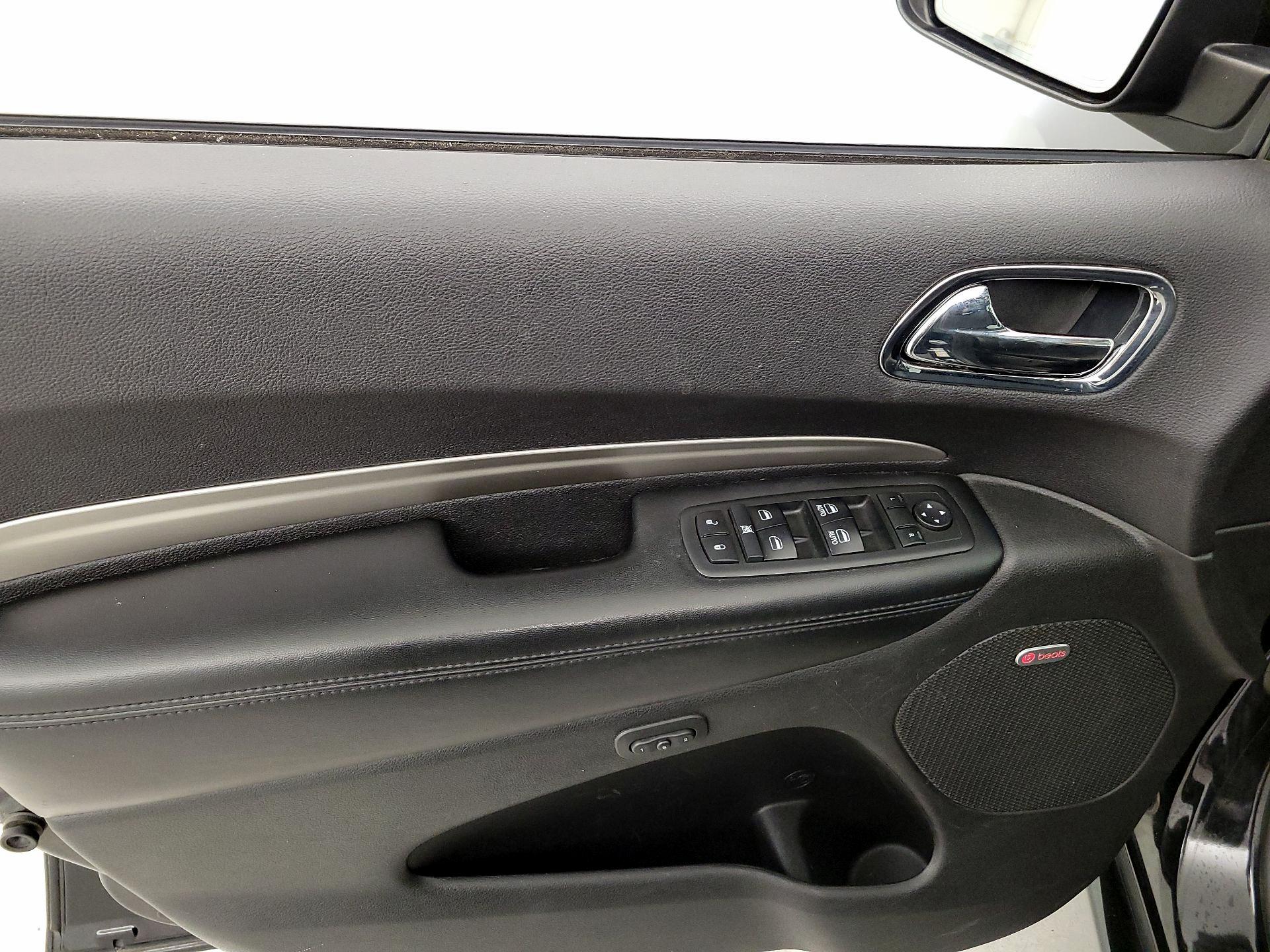 Thumbnail: 2017 Dodge Durango - 12