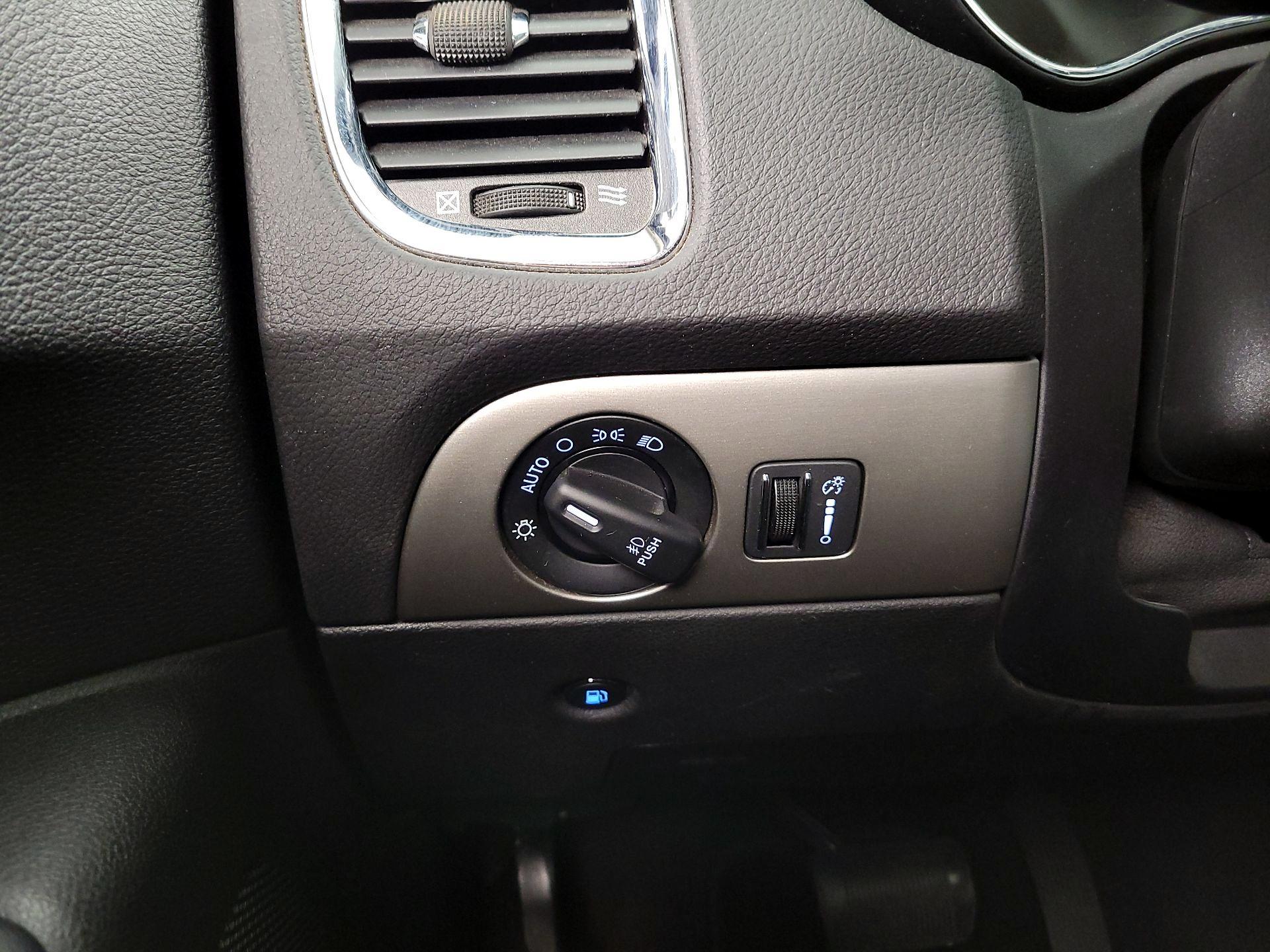 Thumbnail: 2017 Dodge Durango - 13