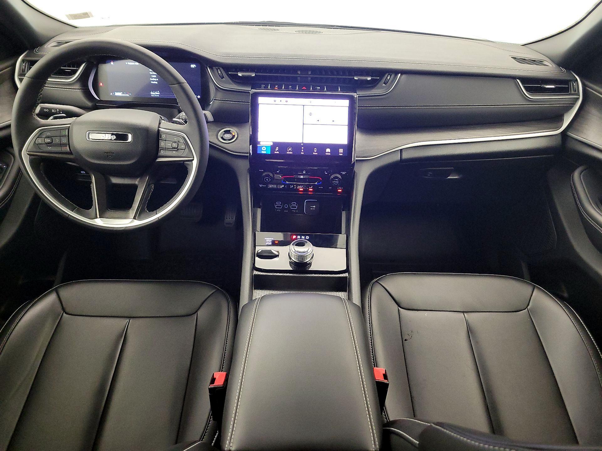 Thumbnail: 2024 Jeep Grand Cherokee - 9