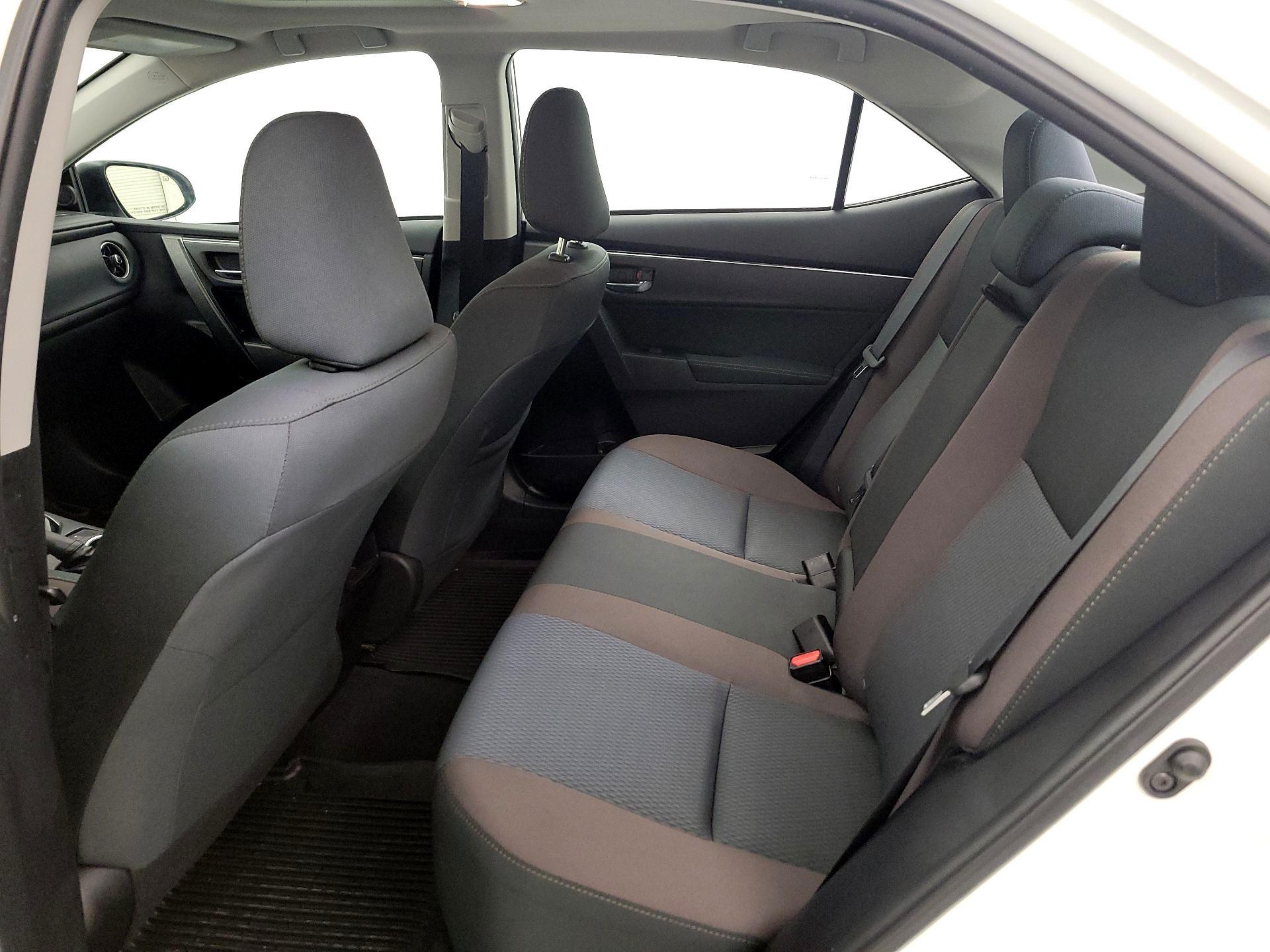 Thumbnail: 2018 Toyota Corolla - 20