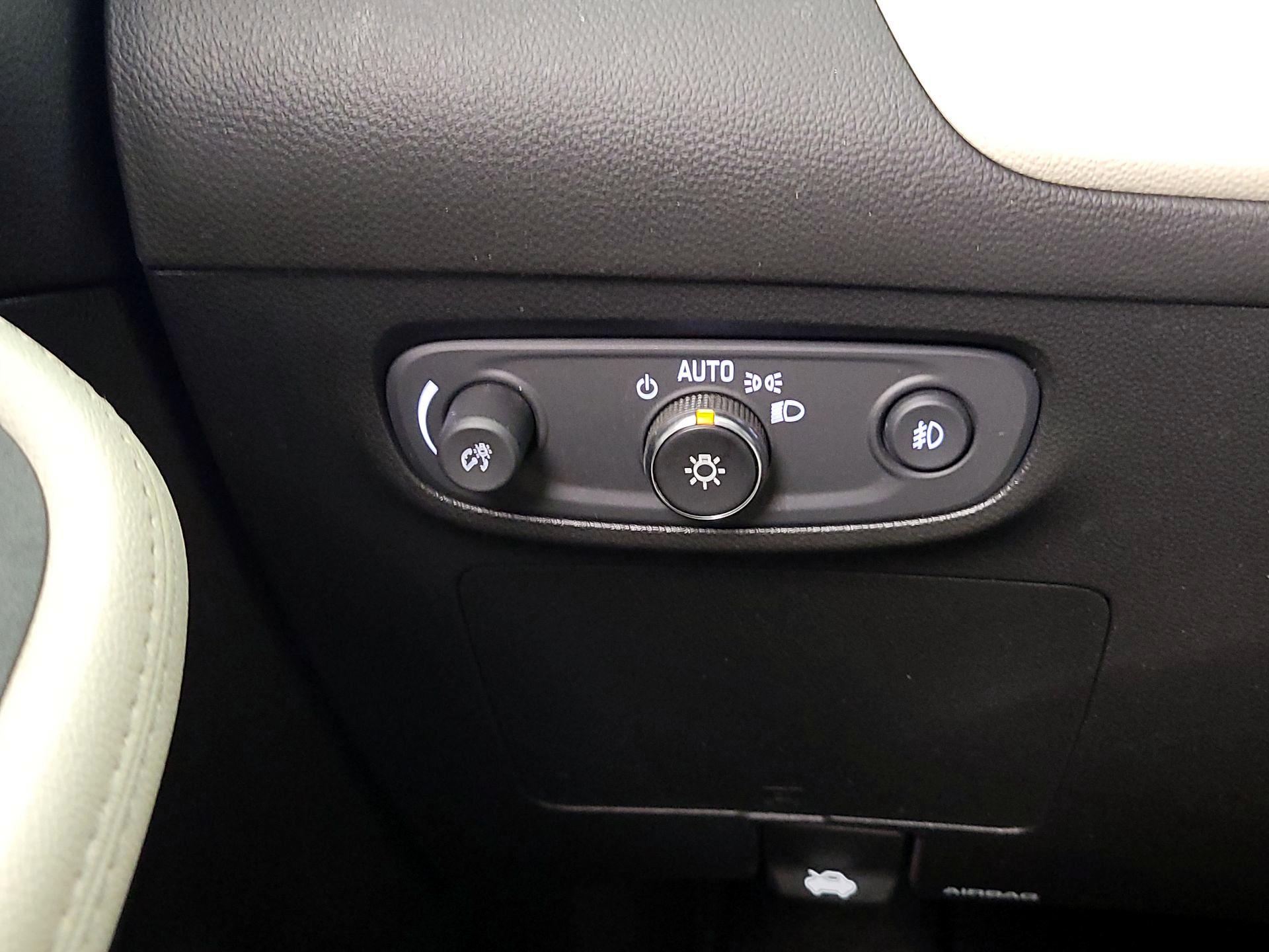 Thumbnail: 2021 Buick Encore GX - 13