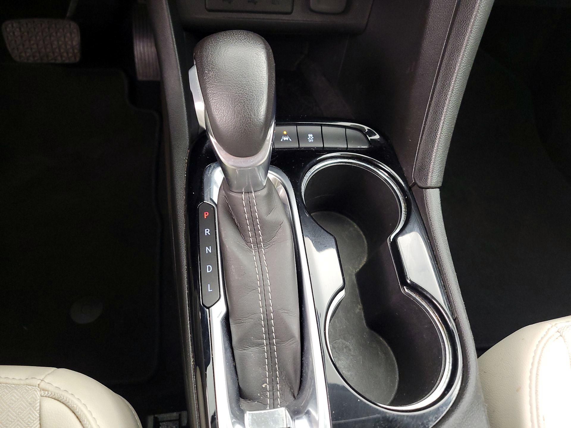 Thumbnail: 2021 Buick Encore GX - 17