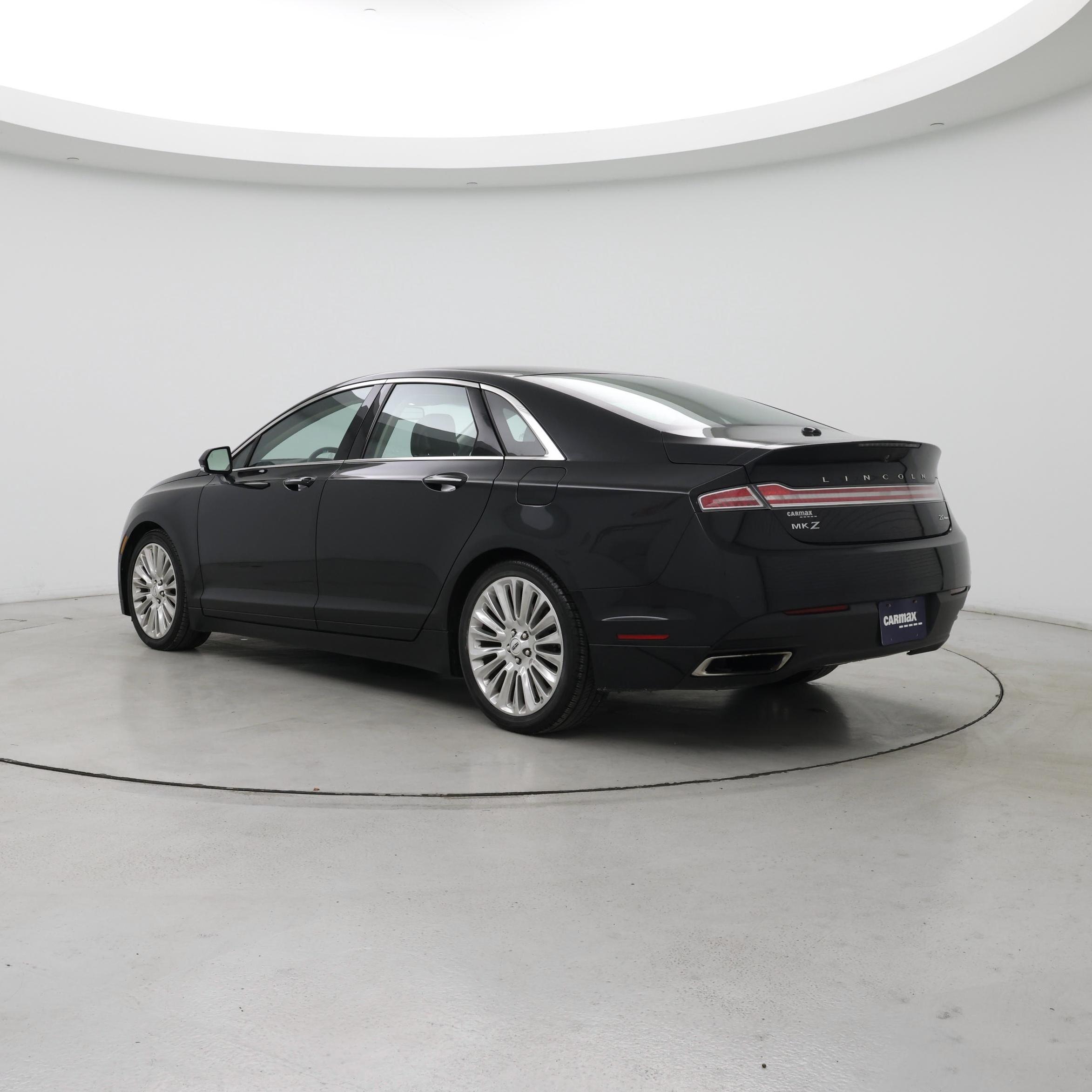 Thumbnail: 2015 Lincoln MKZ - 2
