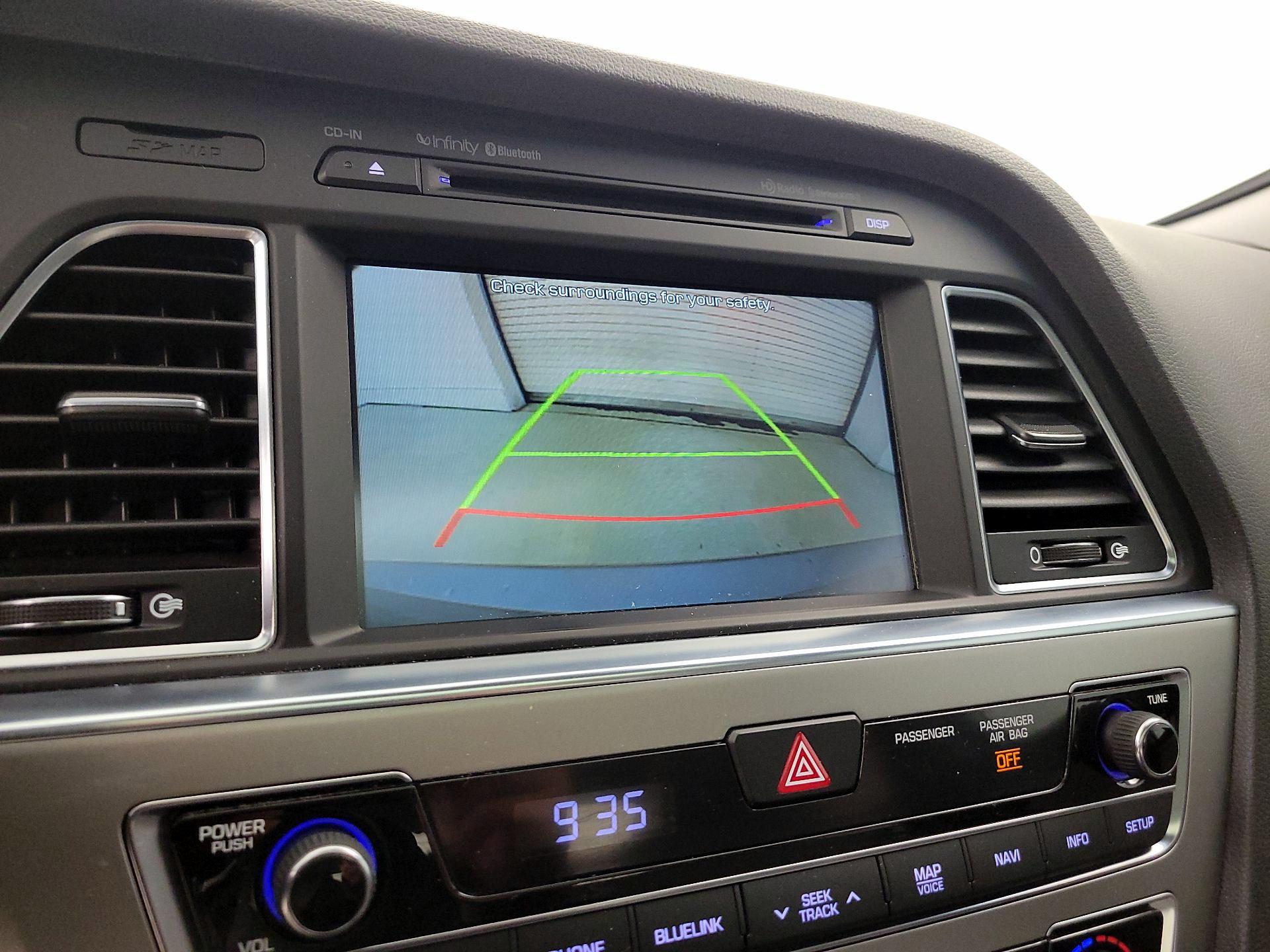 Thumbnail: 2016 Hyundai Sonata - 15