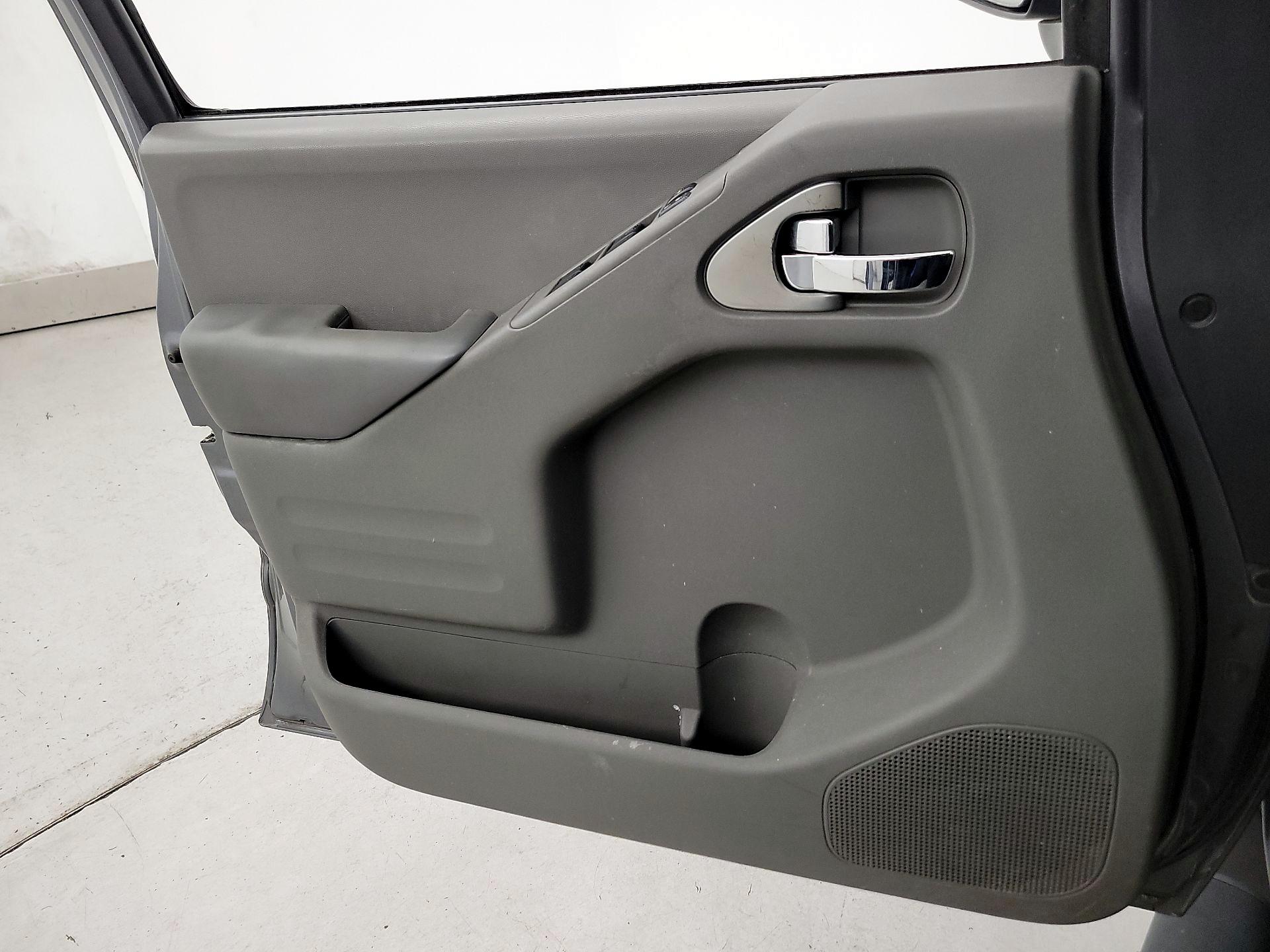 Thumbnail: 2016 Nissan Frontier - 12