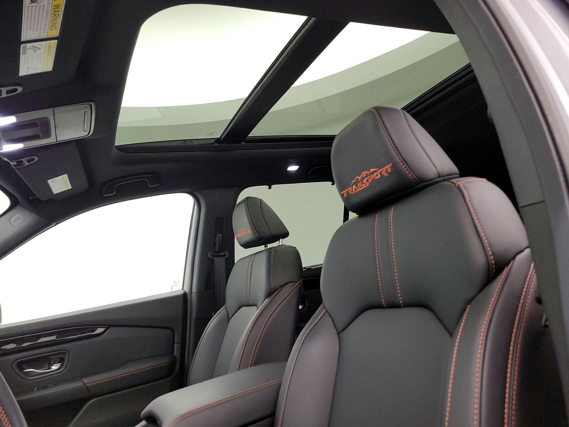 Thumbnail: 2025 Honda Pilot - 19