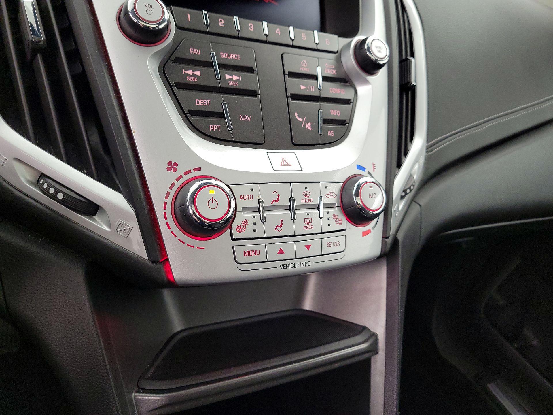 Thumbnail: 2016 GMC Terrain - 16