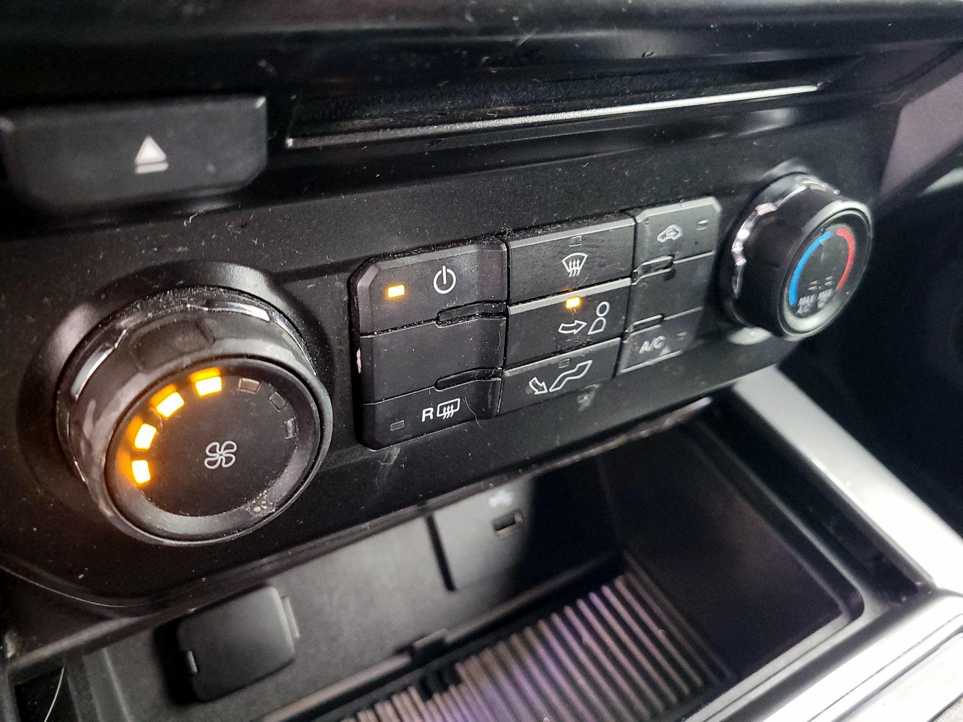 Thumbnail: 2016 Ford F-150 - 16