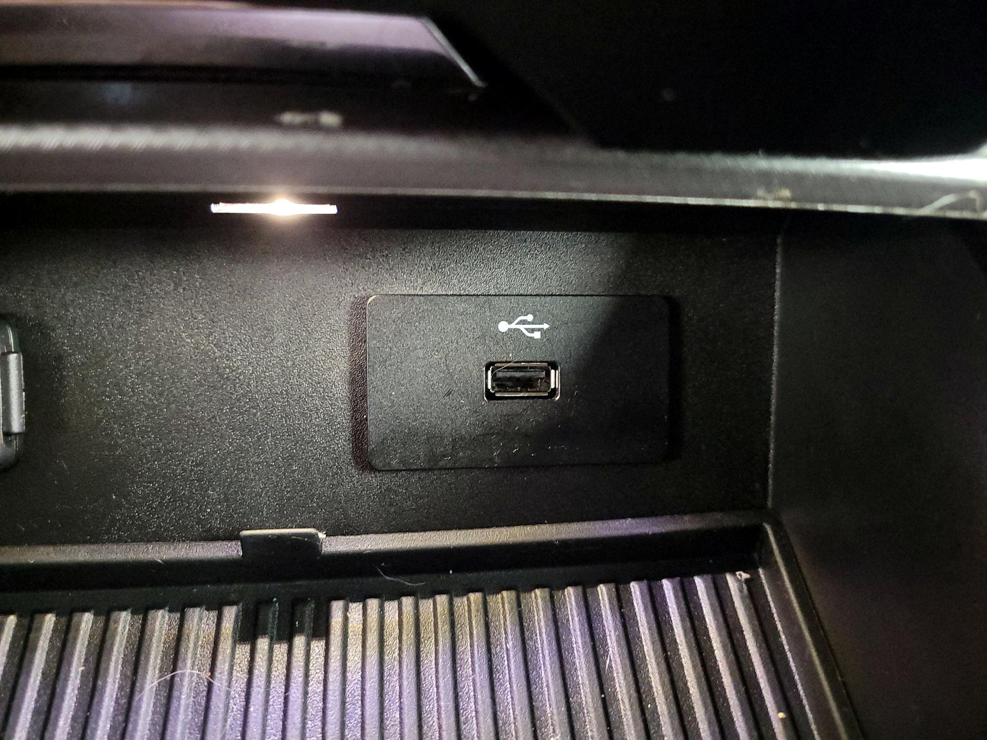 Thumbnail: 2016 Ford F-150 - 18