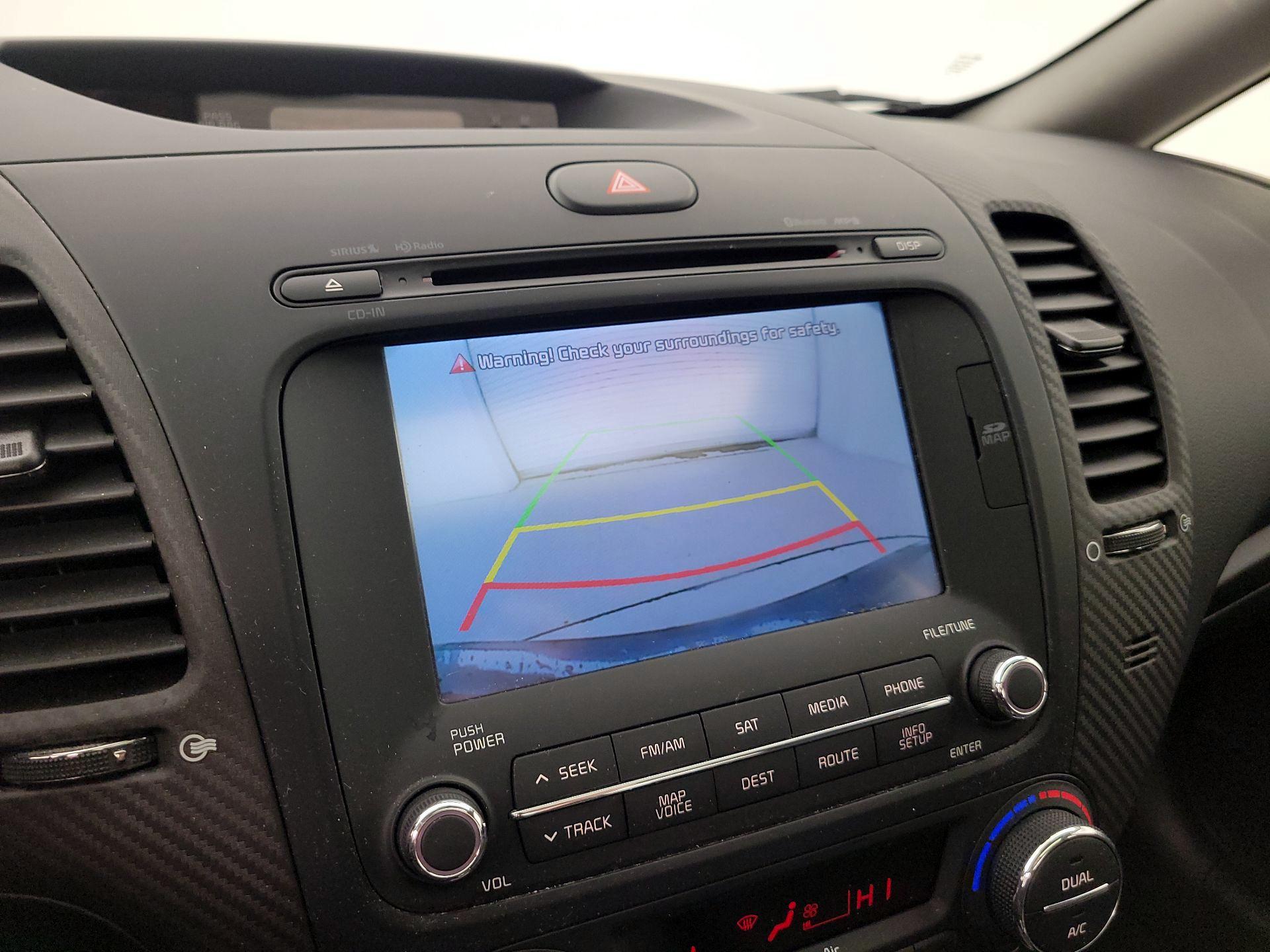 Thumbnail: 2014 Kia Forte - 15