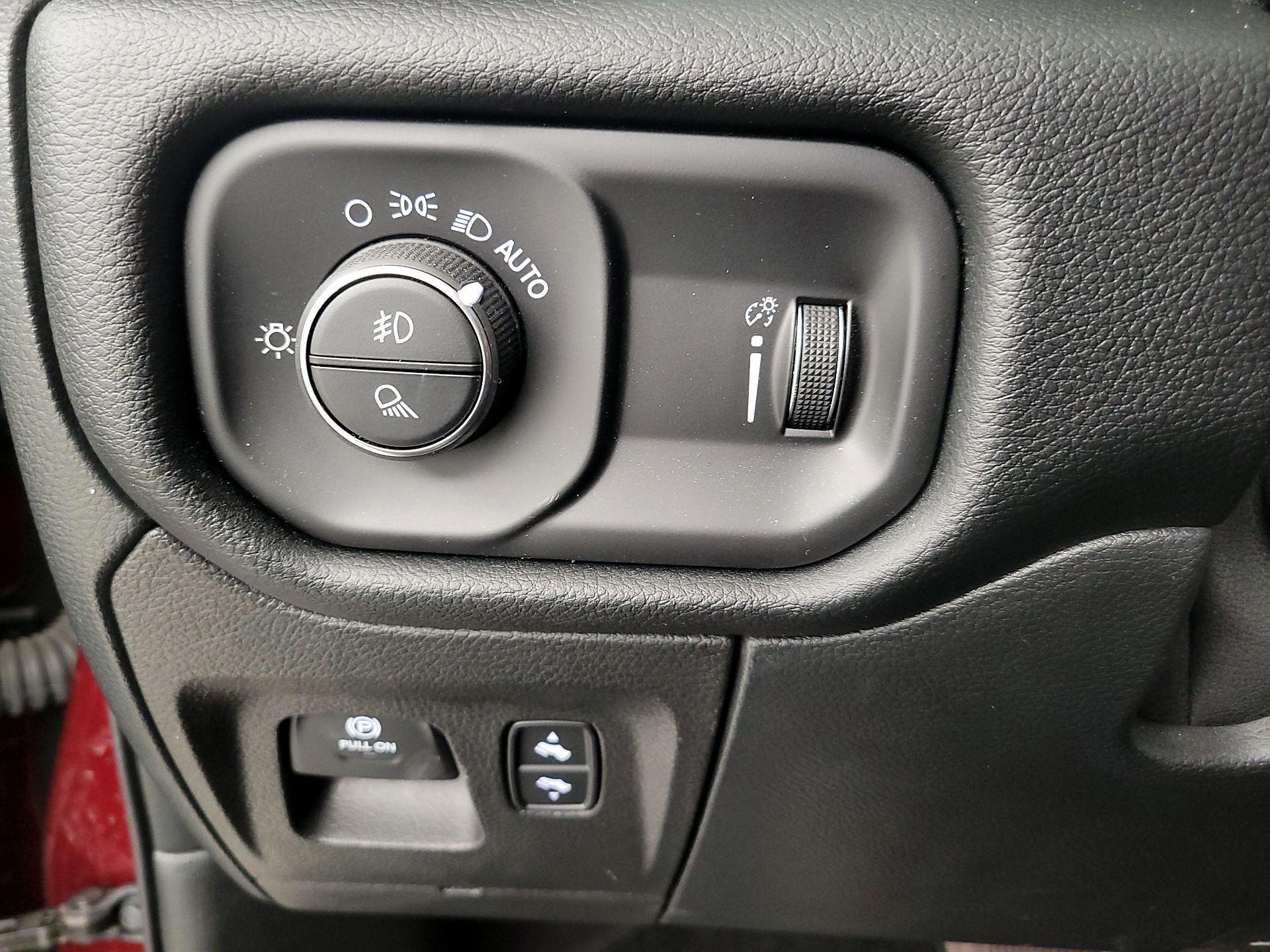 Thumbnail: 2022 RAM 1500 - 13