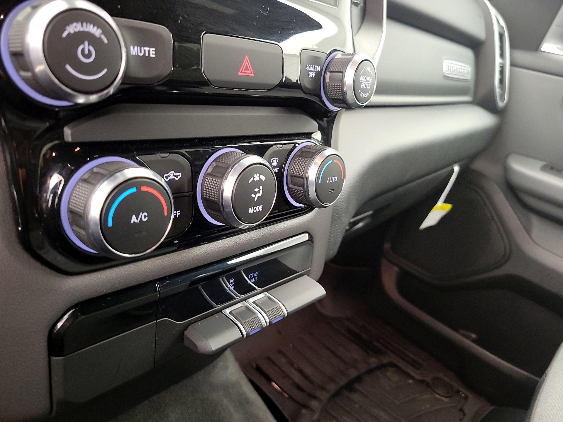 Thumbnail: 2022 RAM 1500 - 16