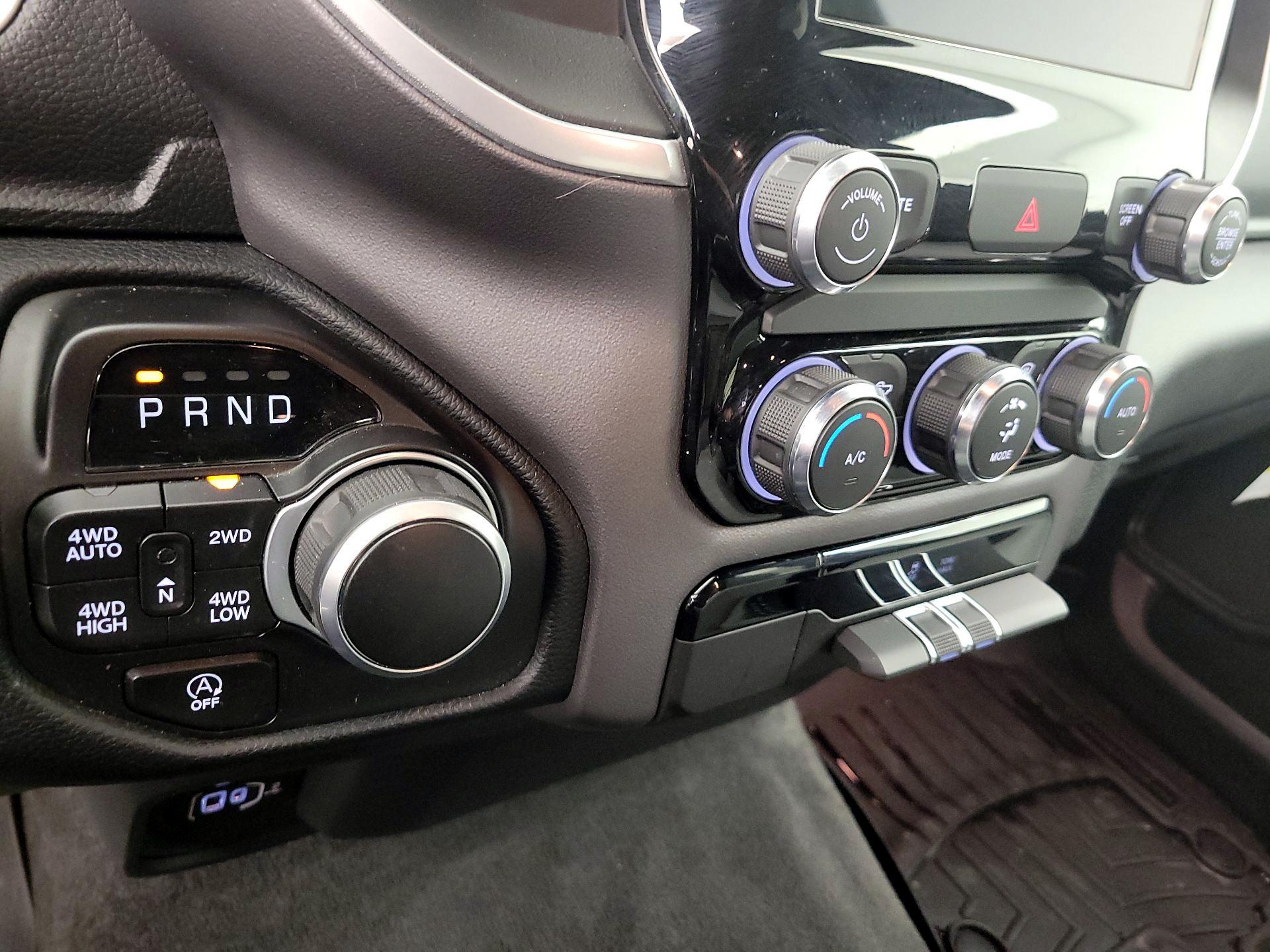 Thumbnail: 2022 RAM 1500 - 17