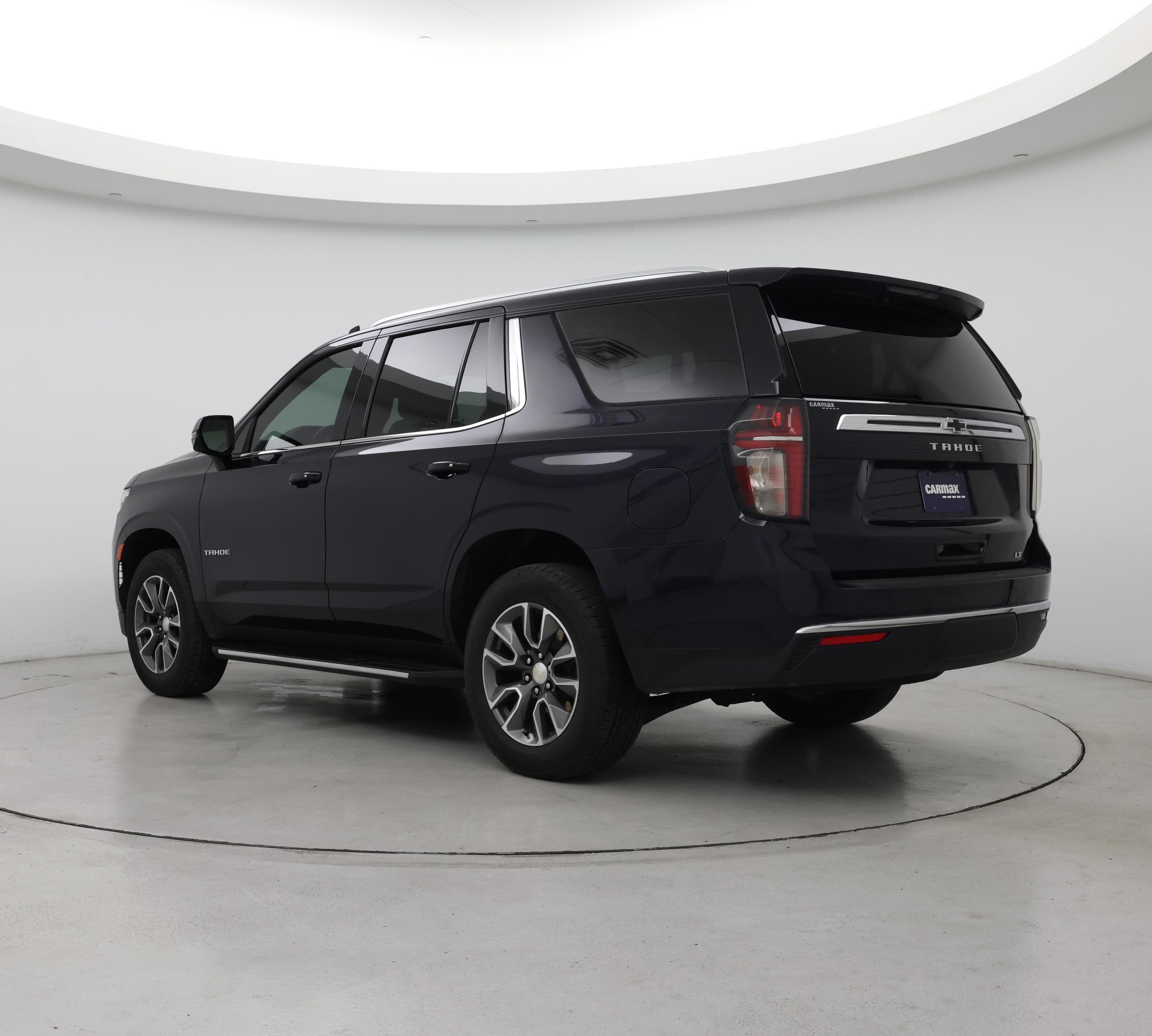 Thumbnail: 2022 Chevrolet Tahoe - 2