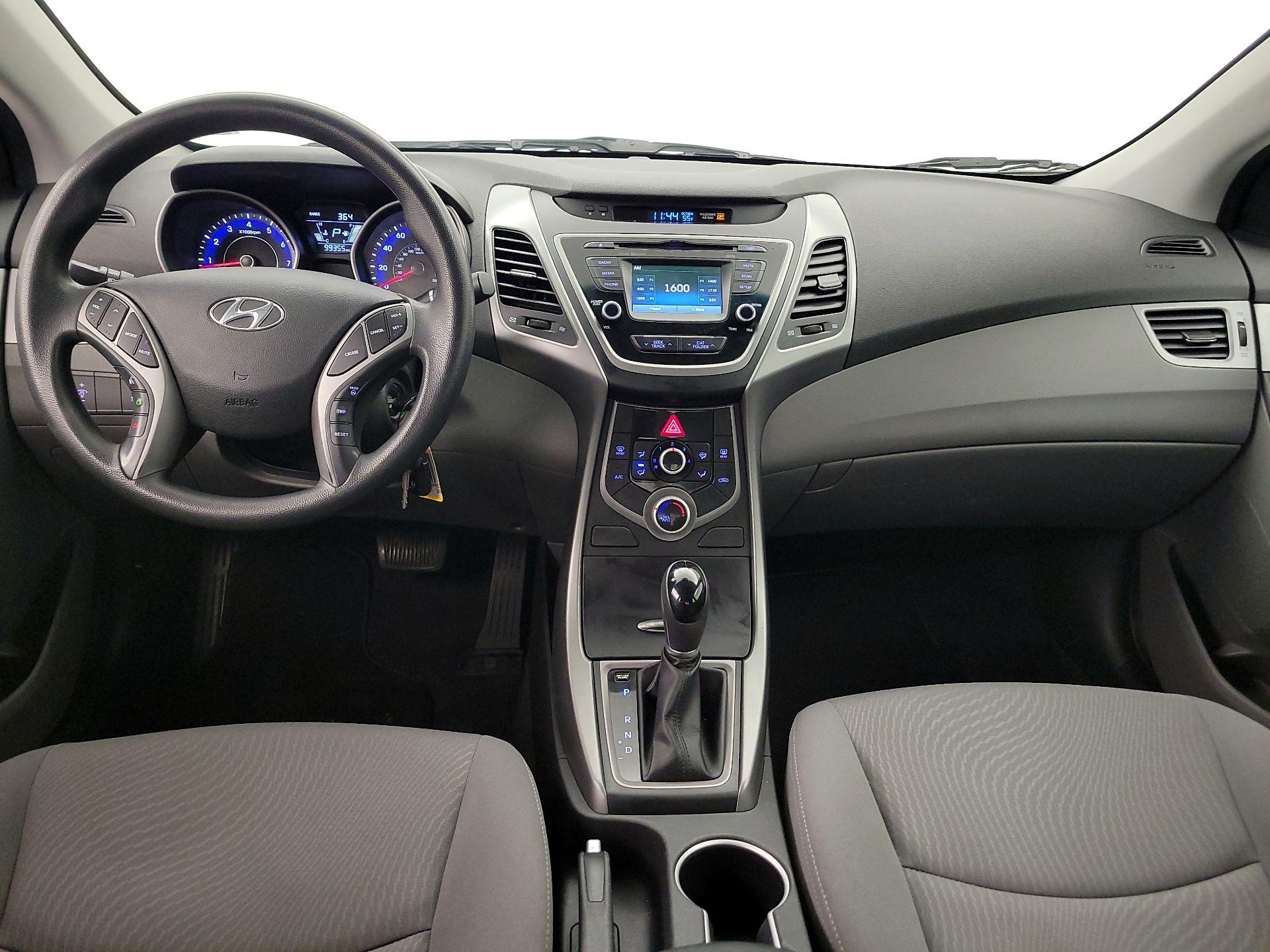 Thumbnail: 2015 Hyundai Elantra - 9