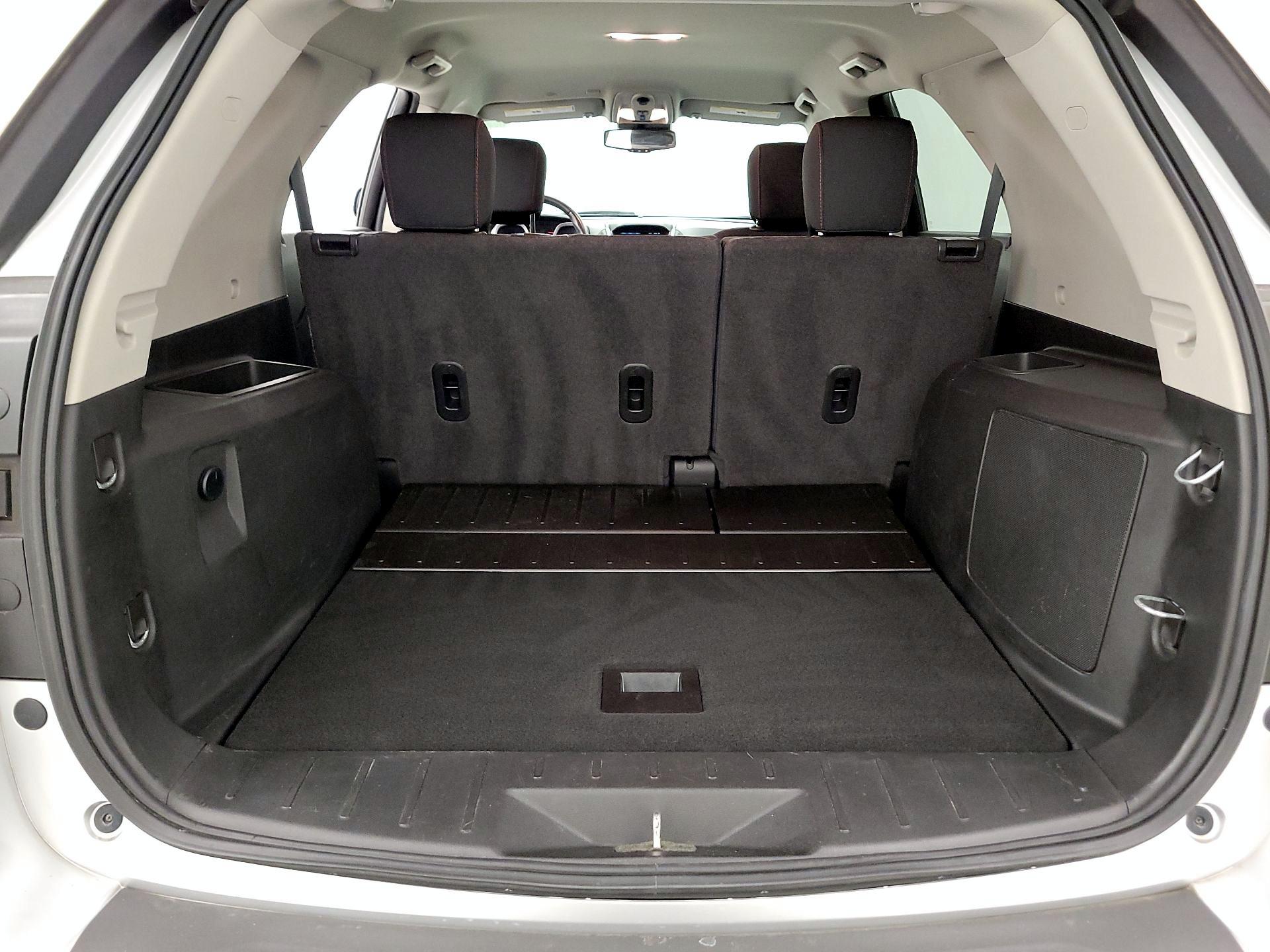 Thumbnail: 2016 Chevrolet Equinox - 19