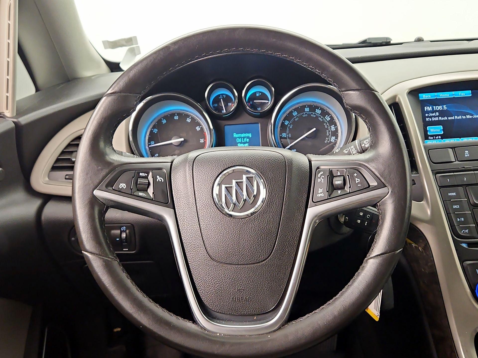 Thumbnail: 2016 Buick Verano - 10