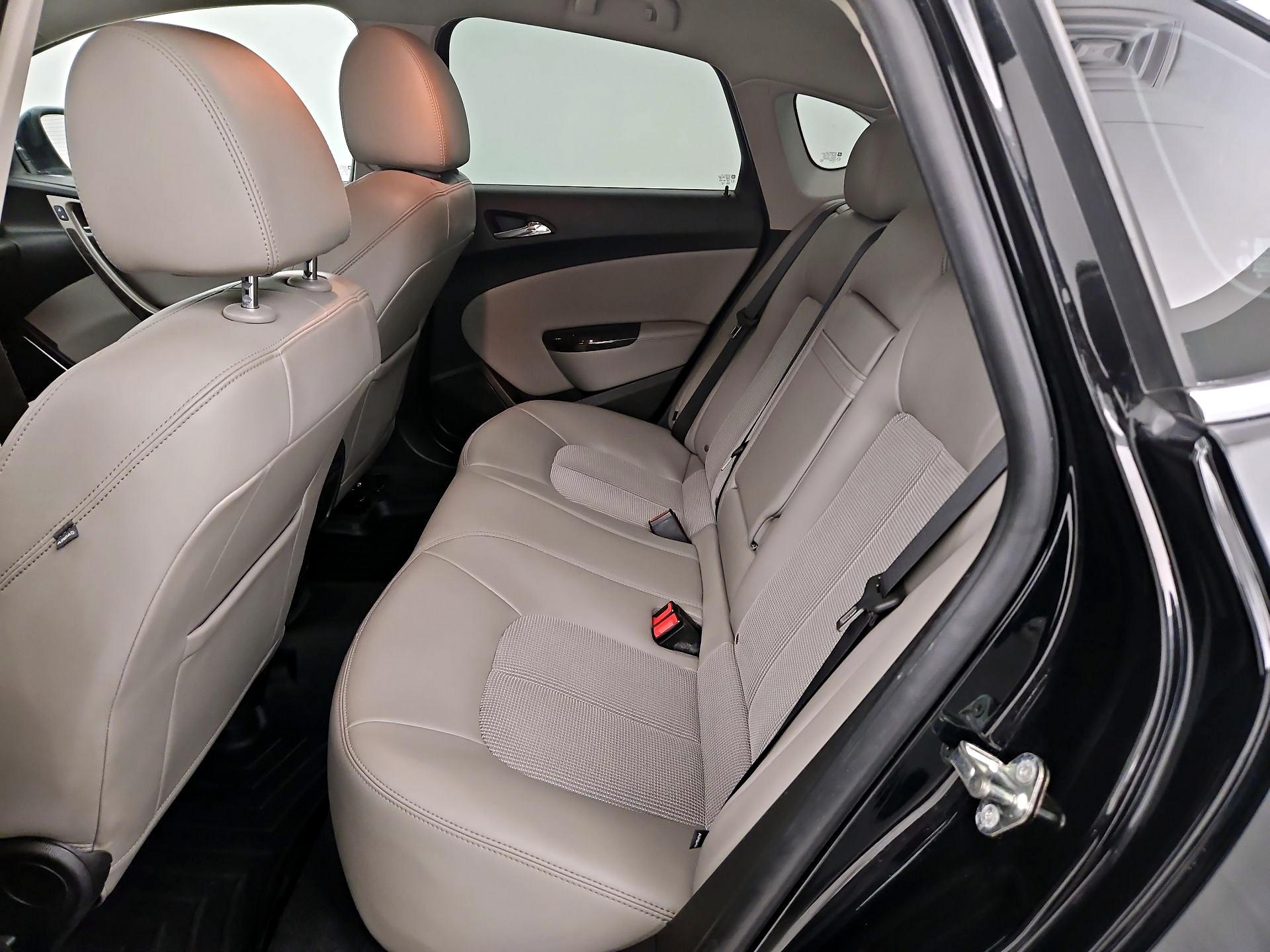 Thumbnail: 2016 Buick Verano - 19