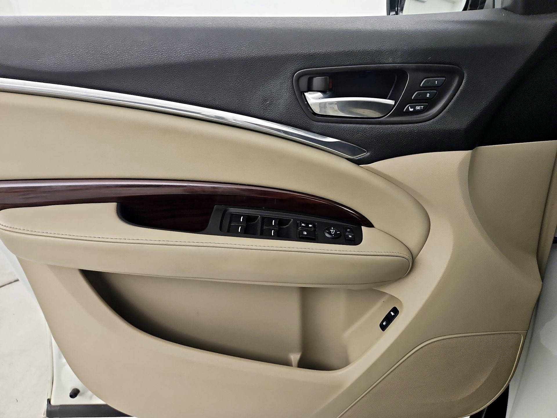 Thumbnail: 2015 Acura MDX - 12