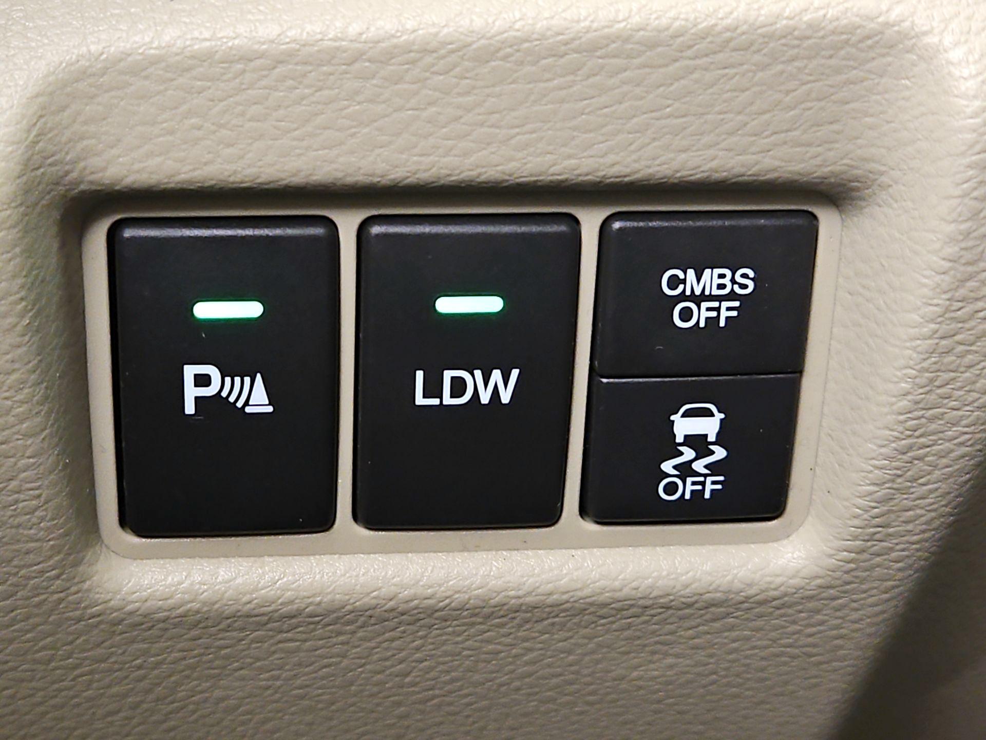 Thumbnail: 2015 Acura MDX - 13