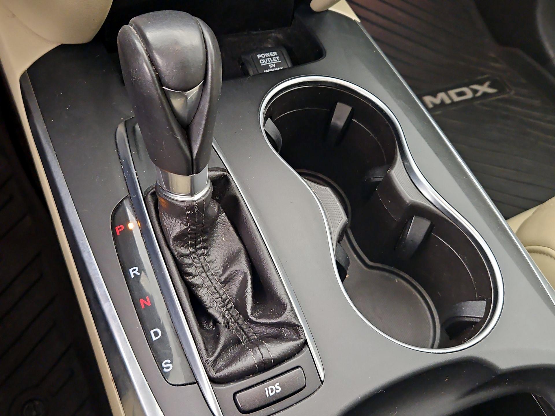 Thumbnail: 2015 Acura MDX - 18