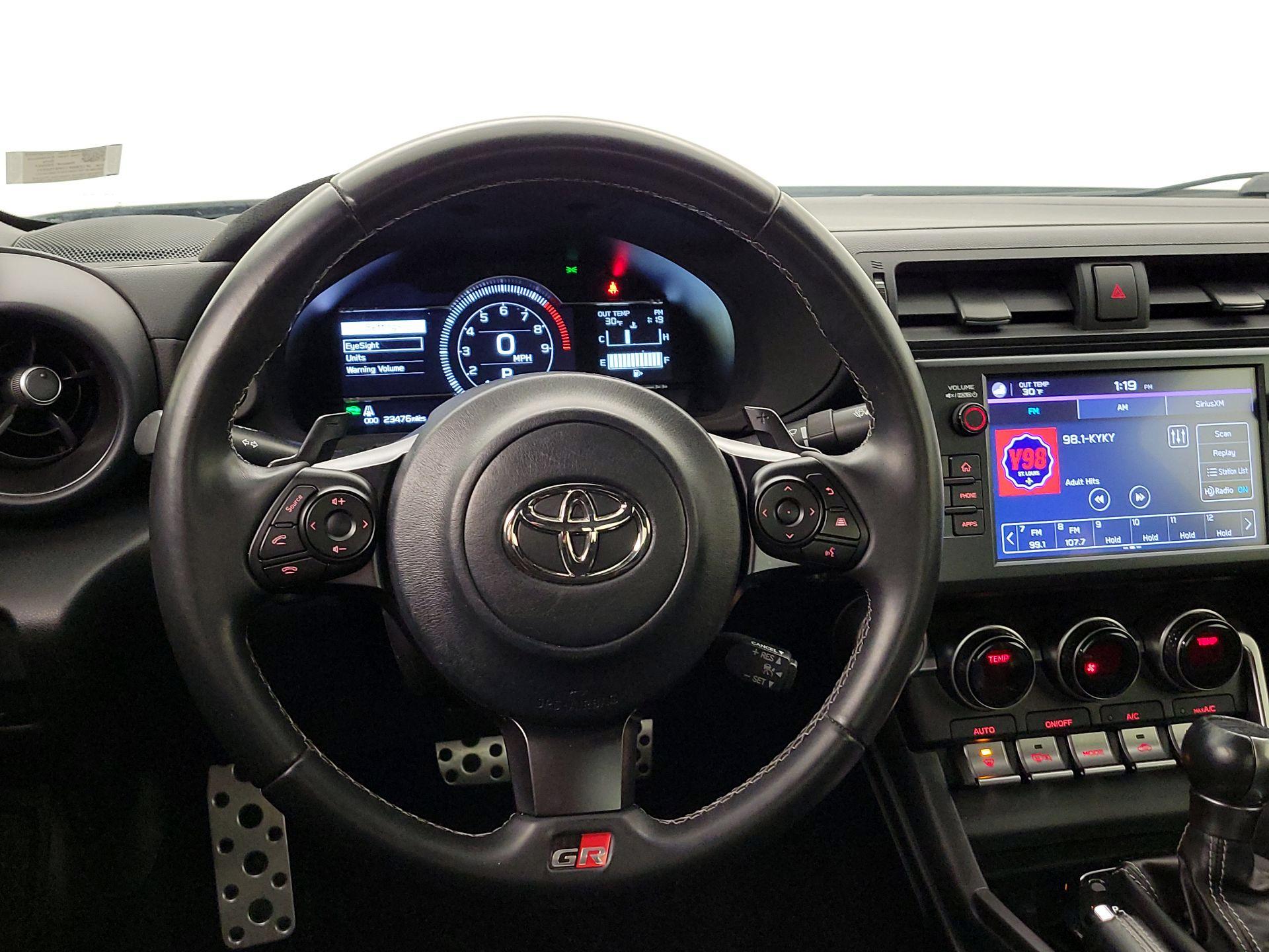 Thumbnail: 2023 Toyota GR86 - 10