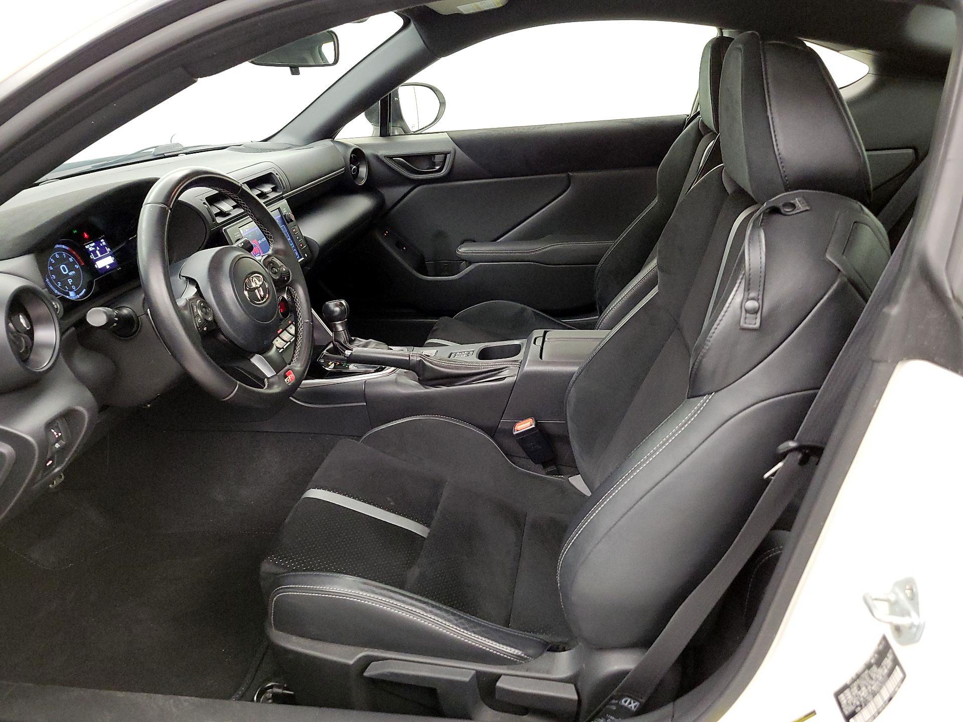 Thumbnail: 2023 Toyota GR86 - 11