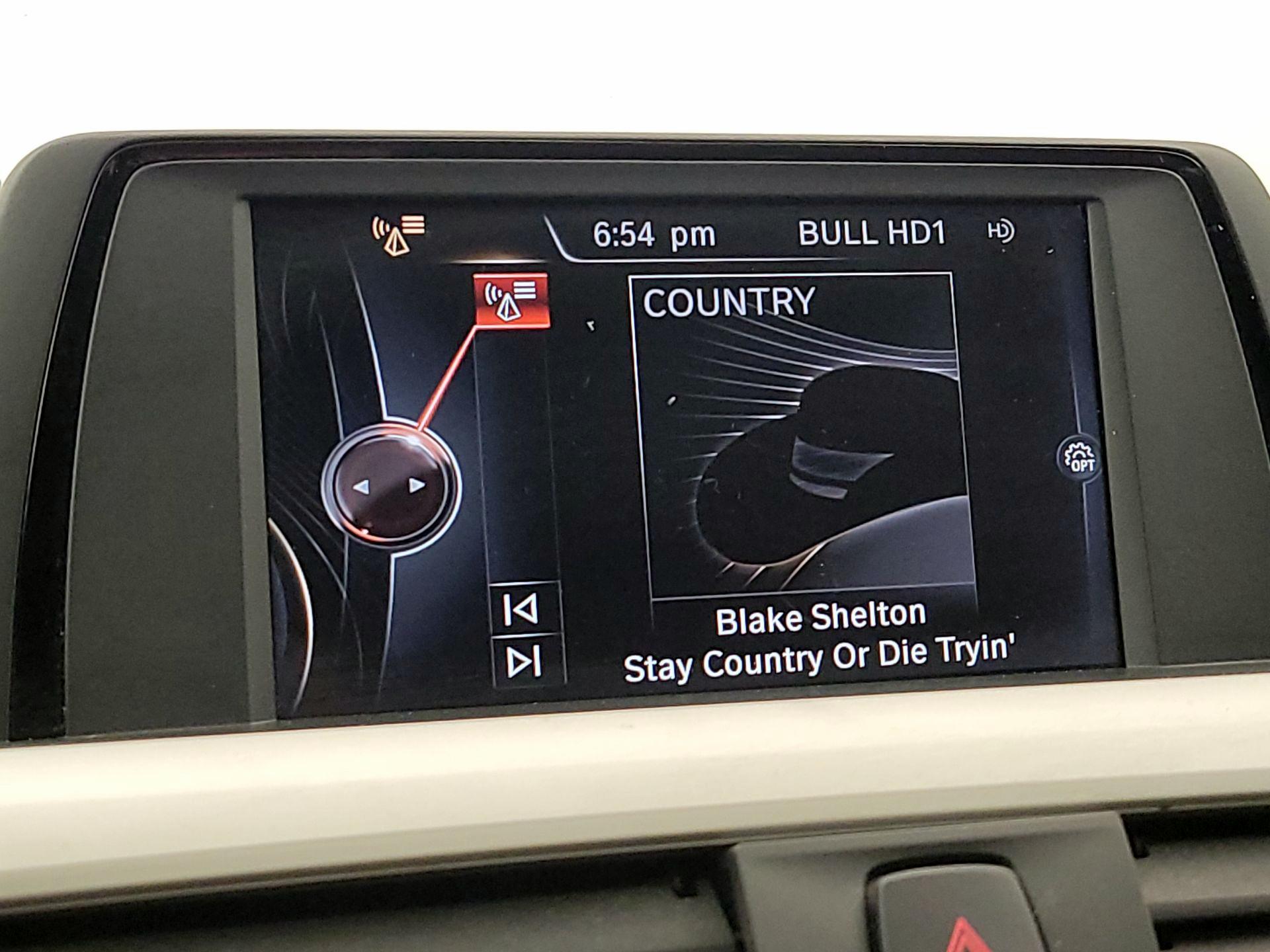 Thumbnail: 2017 BMW 3 Series - 15