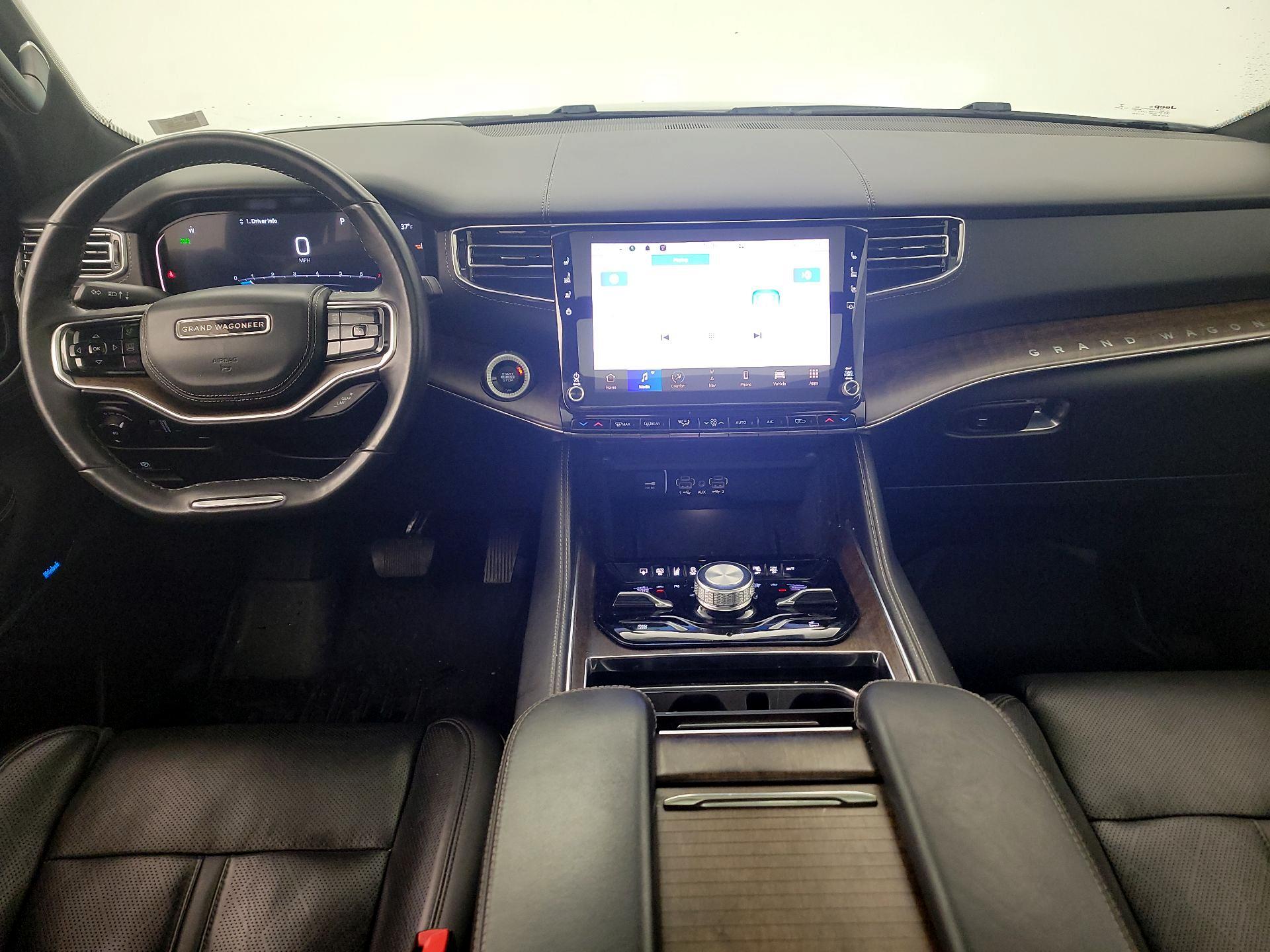 Thumbnail: 2022 Jeep Grand Wagoneer - 9