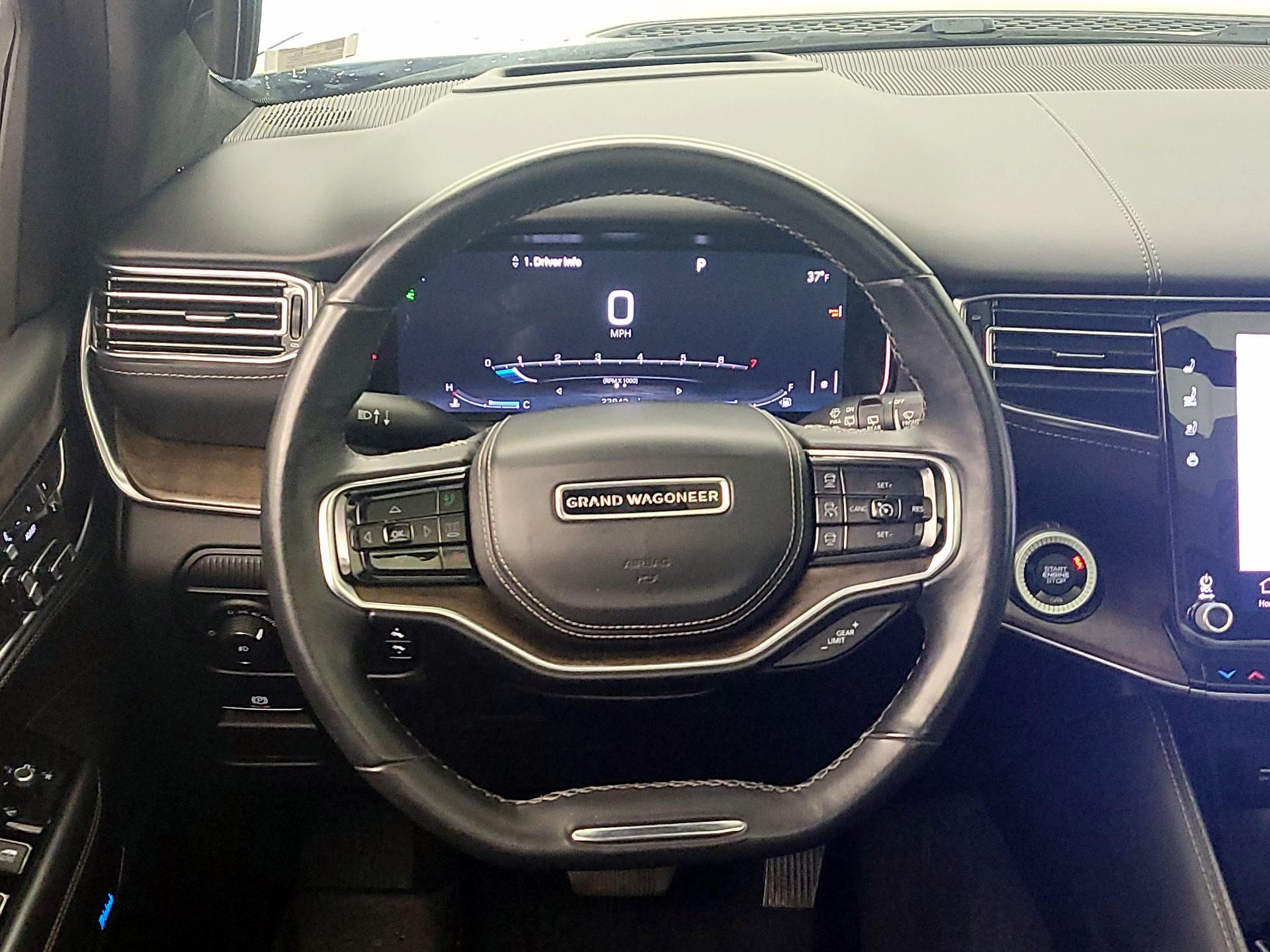 Thumbnail: 2022 Jeep Grand Wagoneer - 10