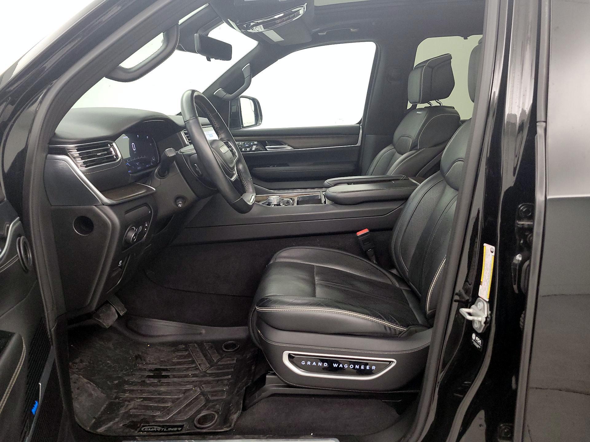 Thumbnail: 2022 Jeep Grand Wagoneer - 11