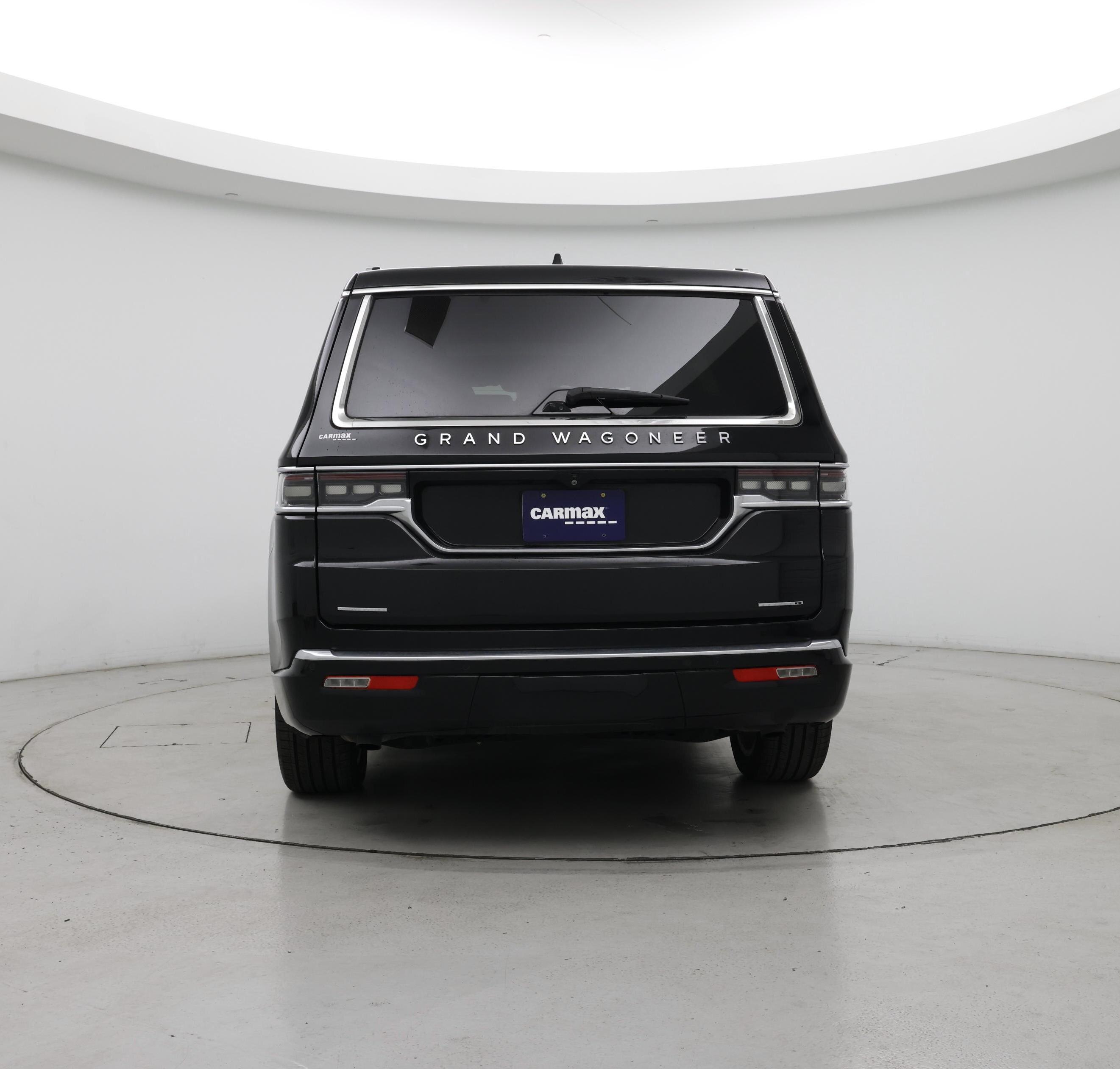 Thumbnail: 2022 Jeep Grand Wagoneer - 6