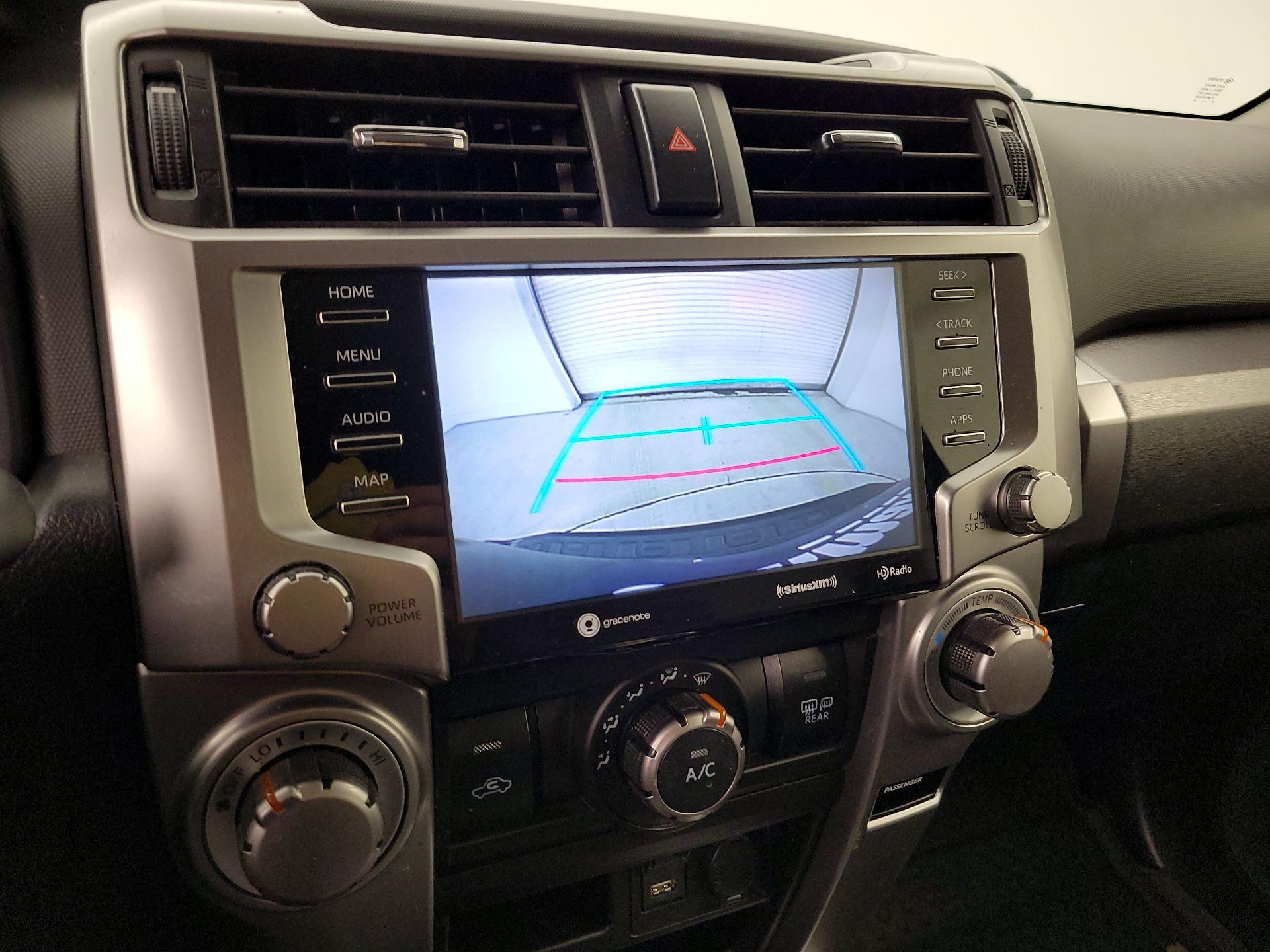 Thumbnail: 2020 Toyota 4Runner - 15