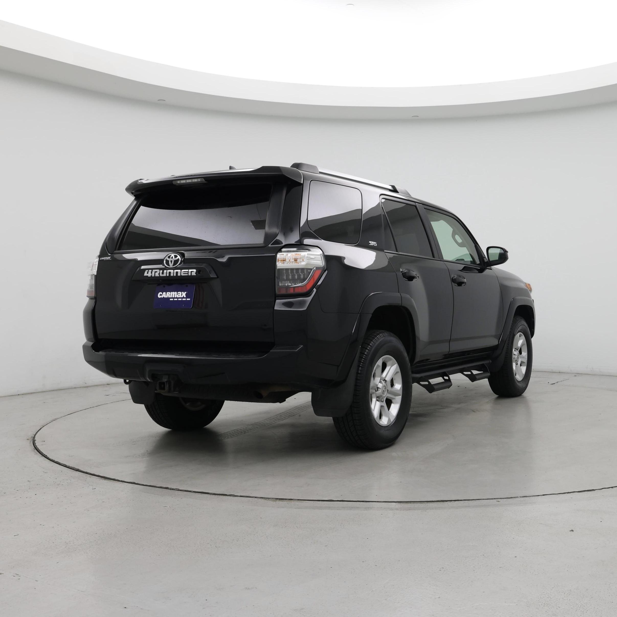 Thumbnail: 2020 Toyota 4Runner - 8