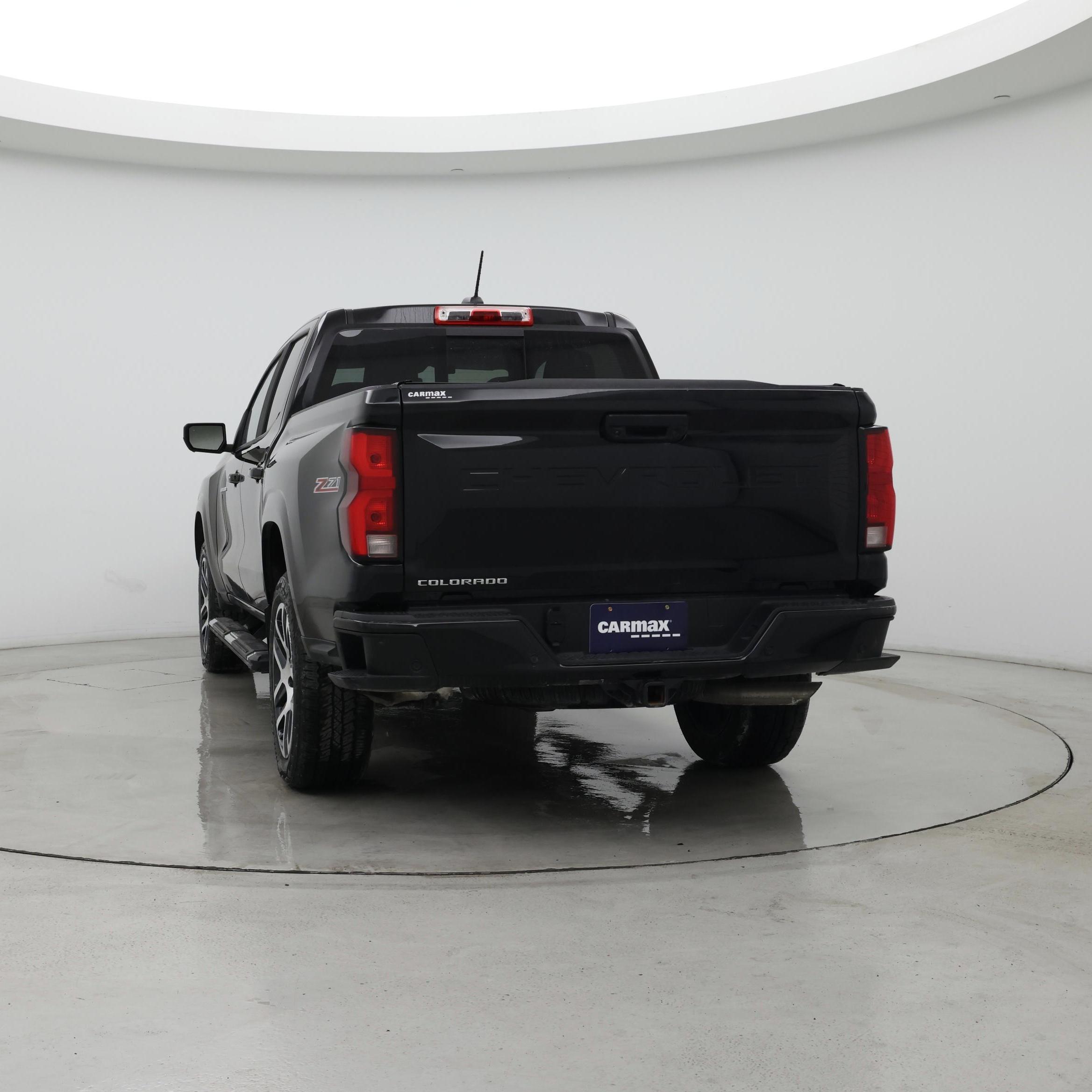 Thumbnail: 2023 Chevrolet Colorado - 6