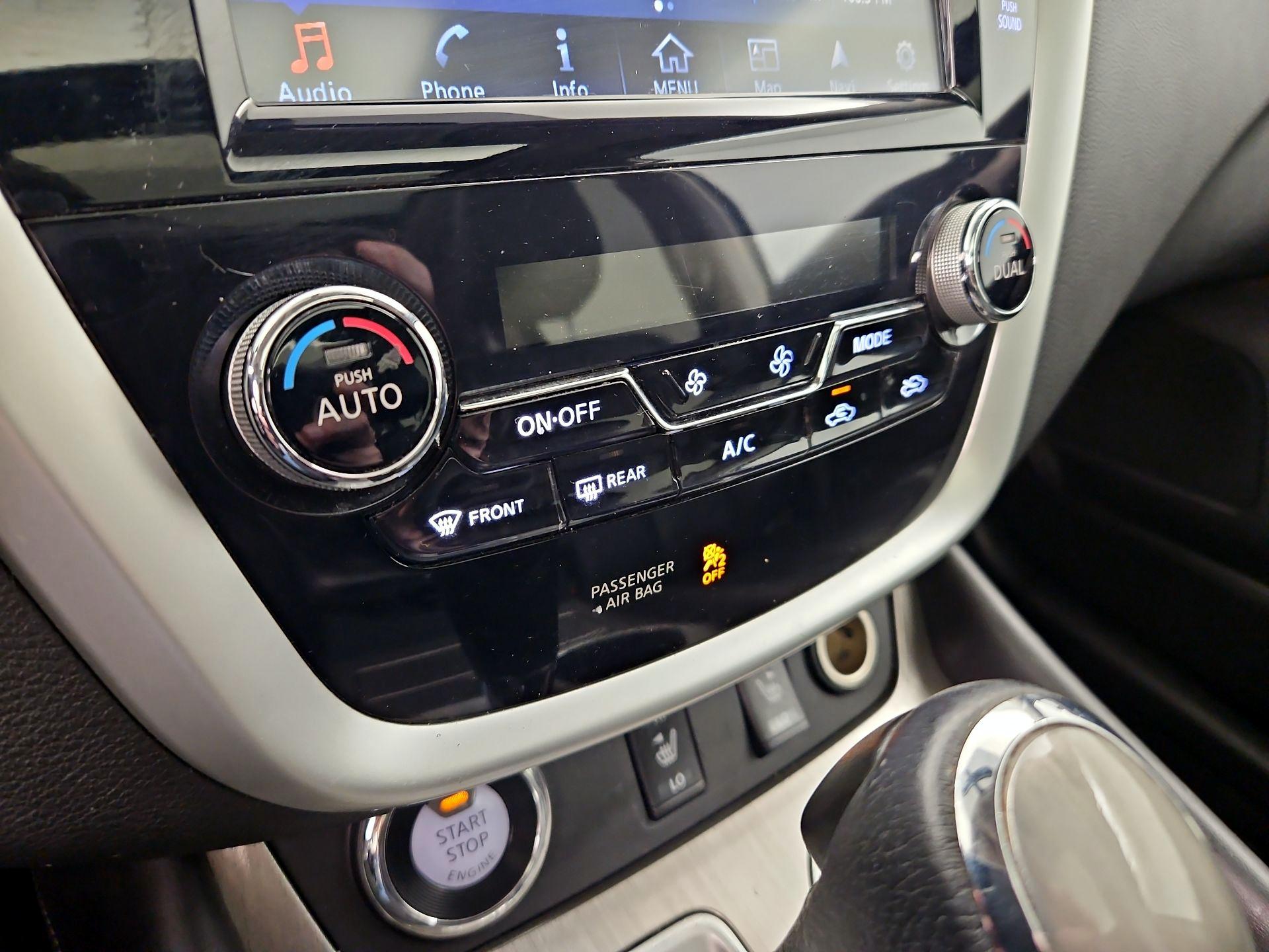 Thumbnail: 2017 Nissan Murano - 17