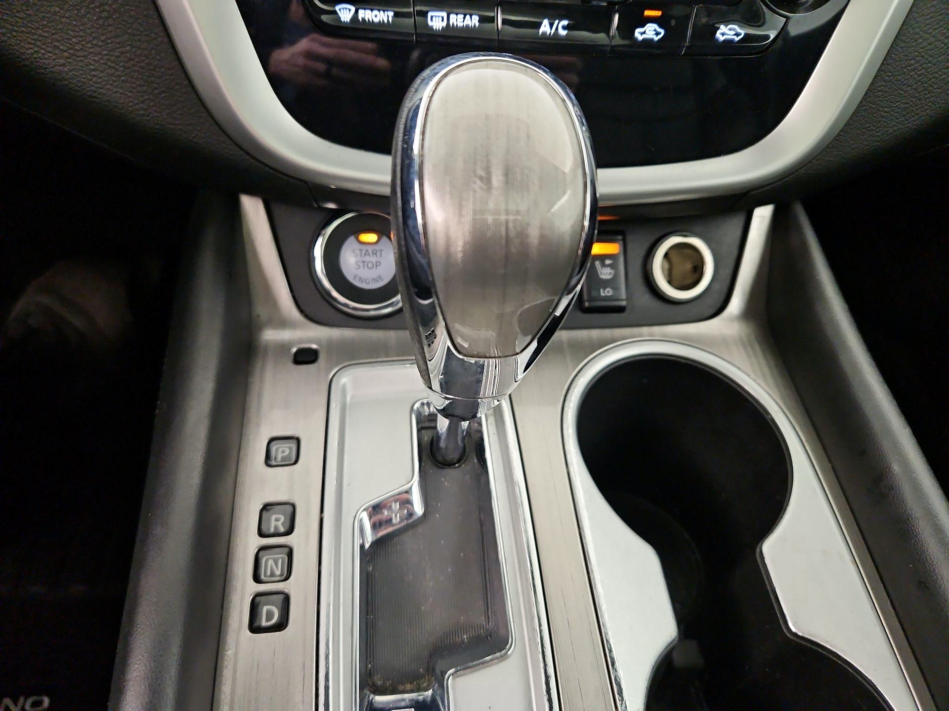 Thumbnail: 2017 Nissan Murano - 18