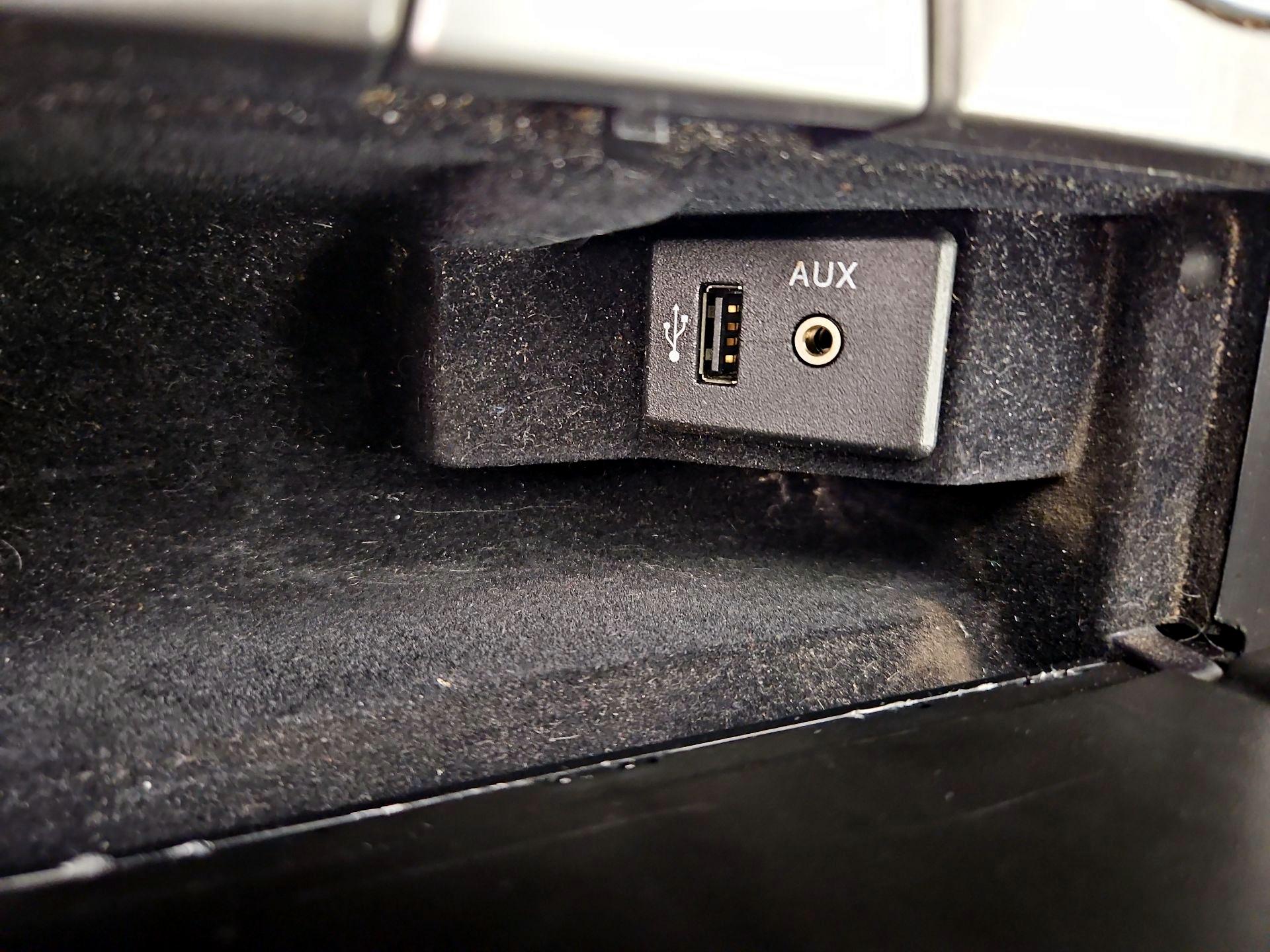 Thumbnail: 2017 Nissan Murano - 19